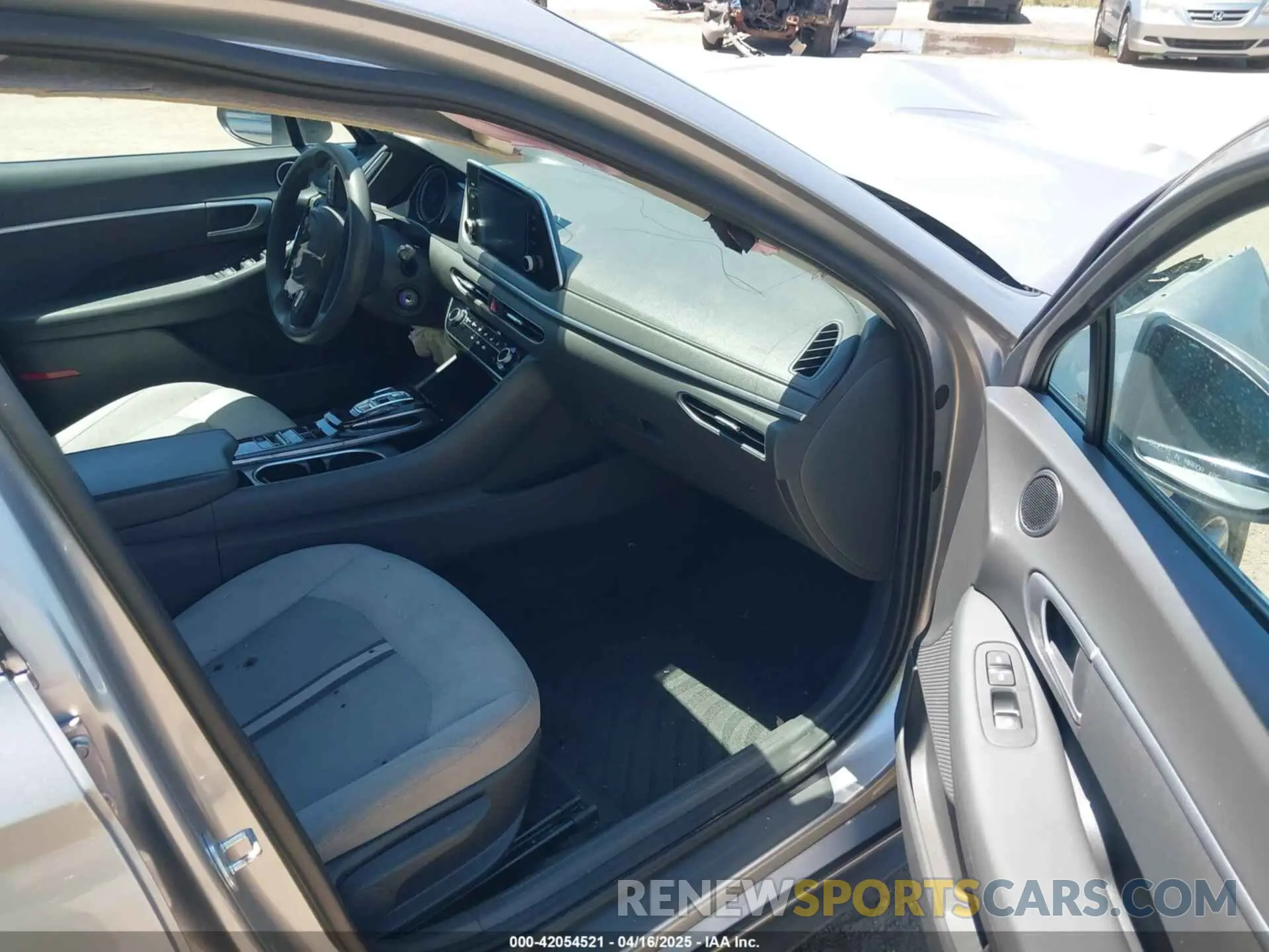 5 fotografías del automóvil dañado 5NPEG4JA0MH080960 HYUNDAI SONATA 2021