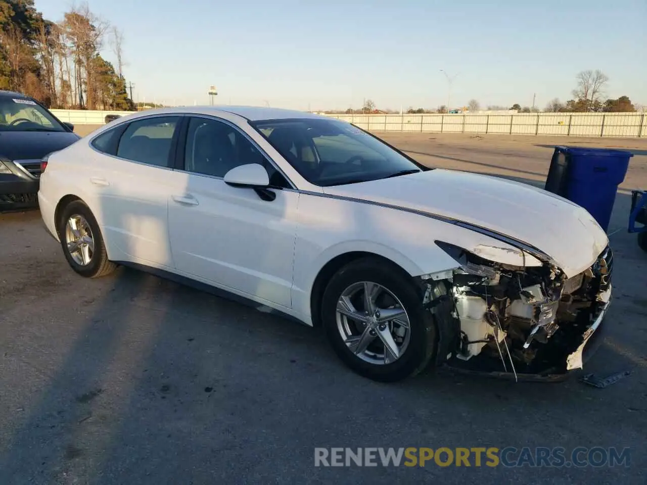 4 fotografías del automóvil dañado 5NPEG4JA0MH111642 HYUNDAI SONATA 2021