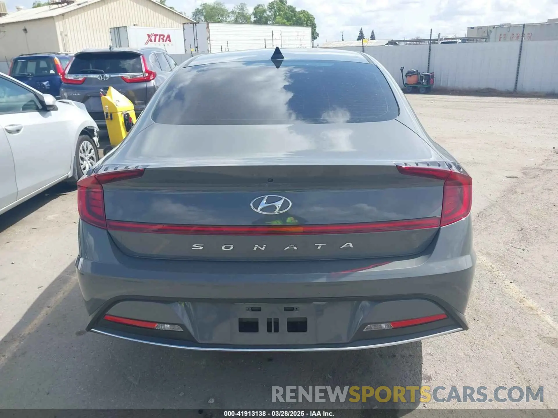 17 fotografías del automóvil dañado 5NPEG4JA1MH089960 HYUNDAI SONATA 2021