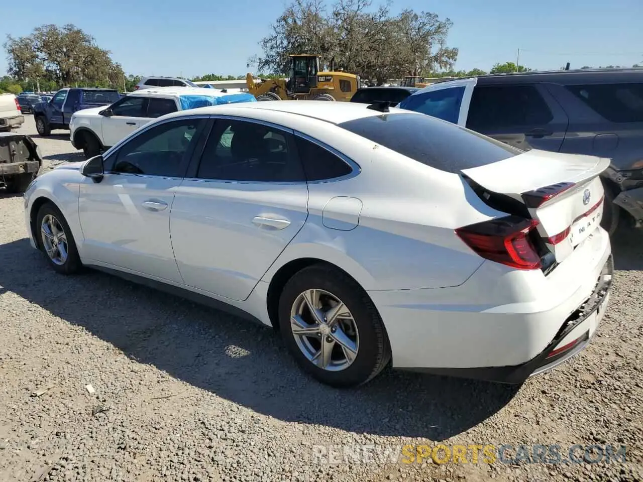 2 fotografías del automóvil dañado 5NPEG4JA2MH071323 HYUNDAI SONATA 2021