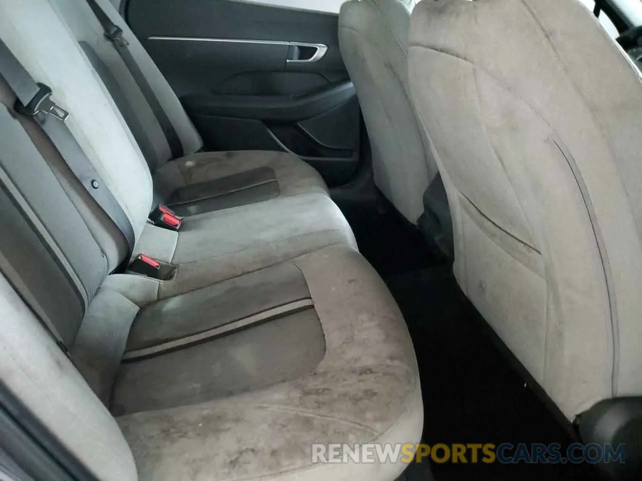 10 fotografías del automóvil dañado 5NPEG4JA3MH079852 HYUNDAI SONATA 2021