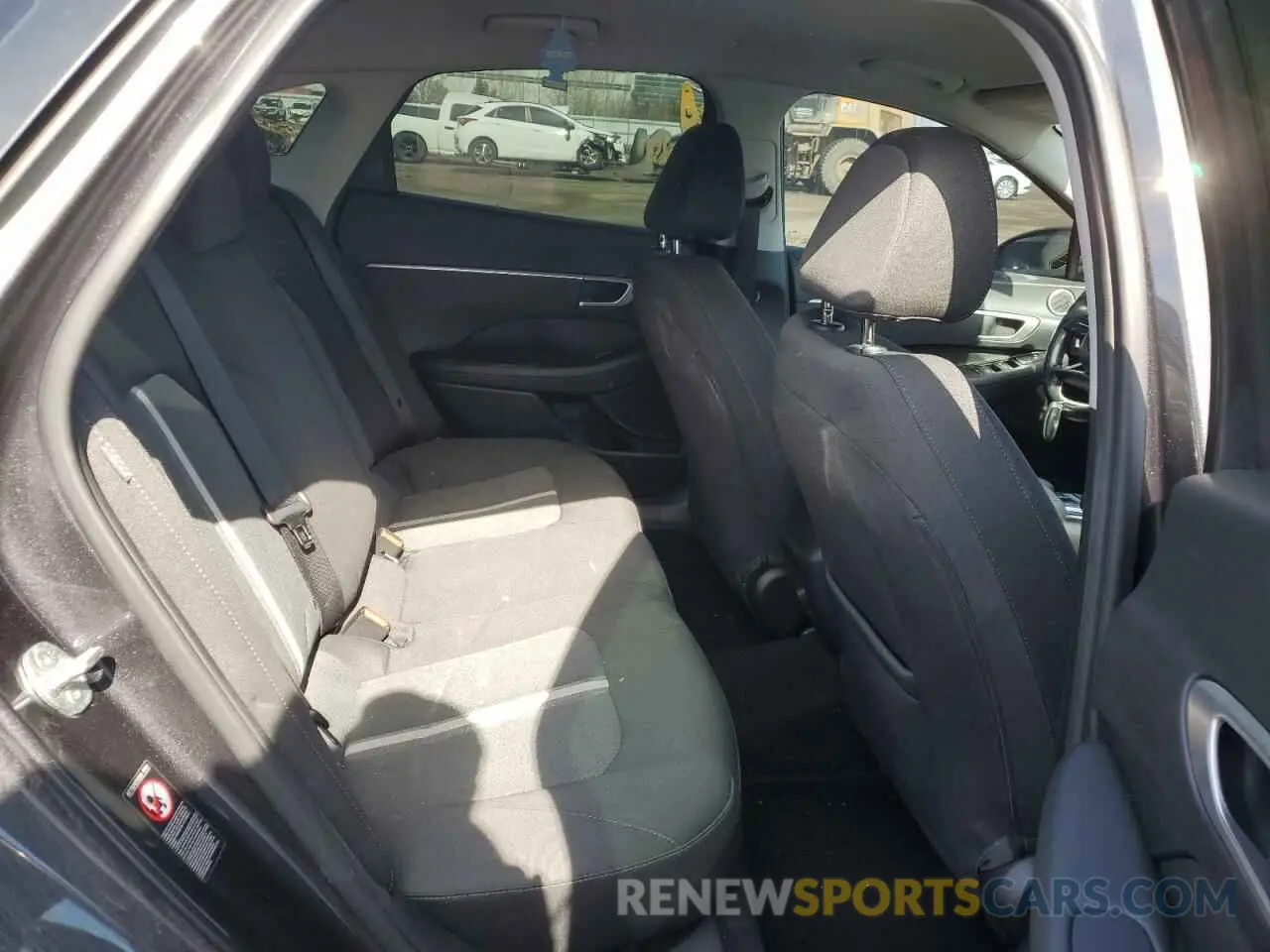 10 fotografías del automóvil dañado 5NPEG4JA3MH132422 HYUNDAI SONATA 2021