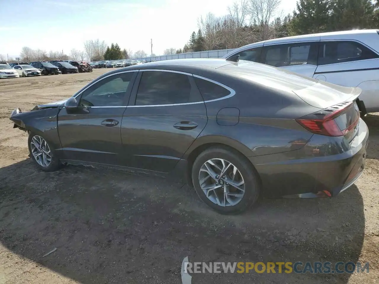 2 fotografías del automóvil dañado 5NPEG4JA3MH132422 HYUNDAI SONATA 2021