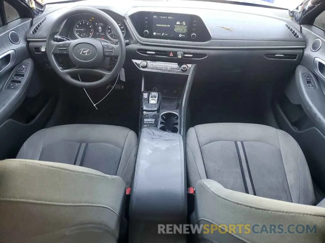 8 fotografías del automóvil dañado 5NPEG4JA4MH082758 HYUNDAI SONATA 2021