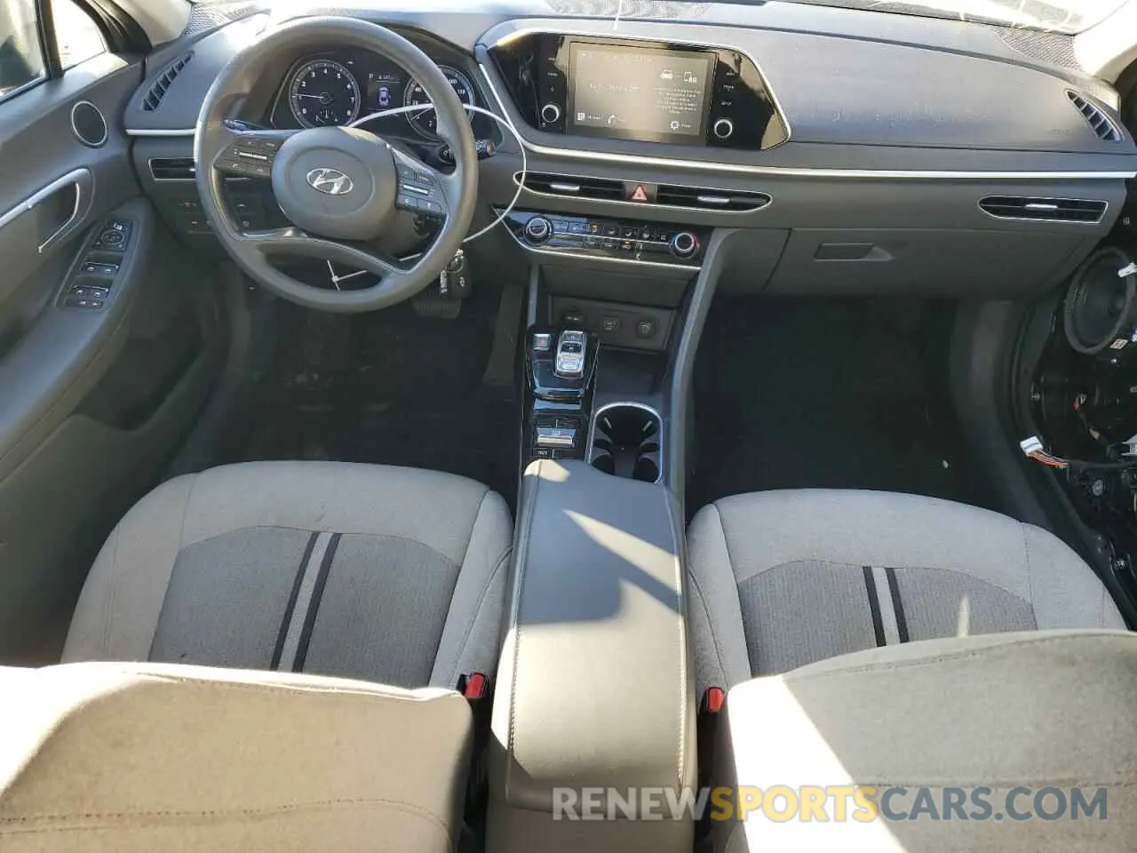 8 fotografías del automóvil dañado 5NPEG4JA5MH069422 HYUNDAI SONATA 2021