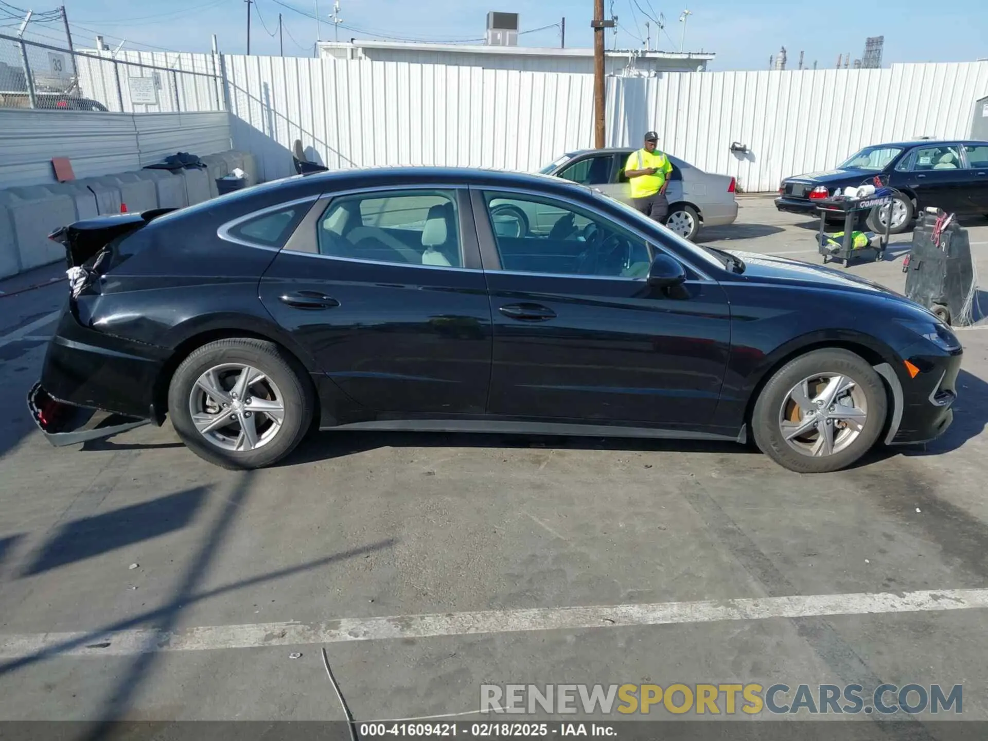 13 fotografías del automóvil dañado 5NPEG4JA5MH076175 HYUNDAI SONATA 2021