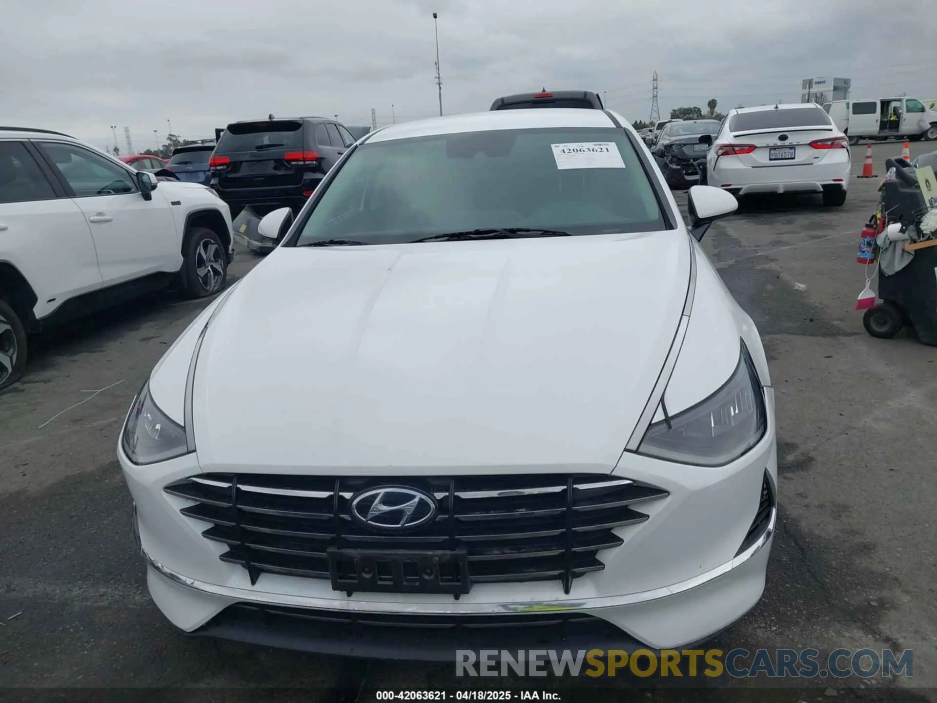 12 fotografías del automóvil dañado 5NPEG4JA5MH100572 HYUNDAI SONATA 2021