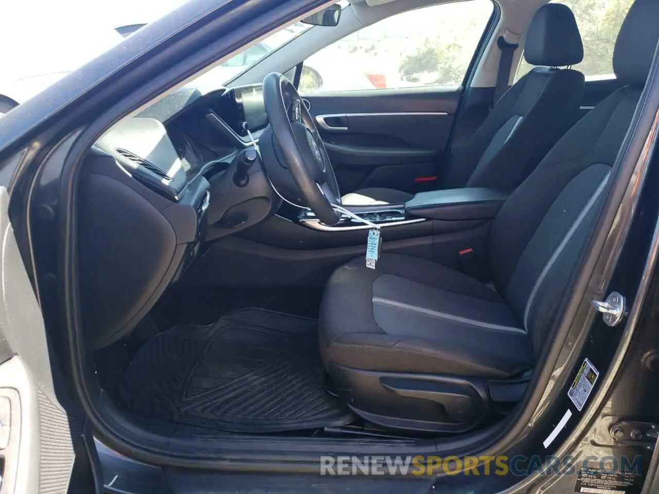 7 fotografías del automóvil dañado 5NPEG4JA6MH079795 HYUNDAI SONATA 2021