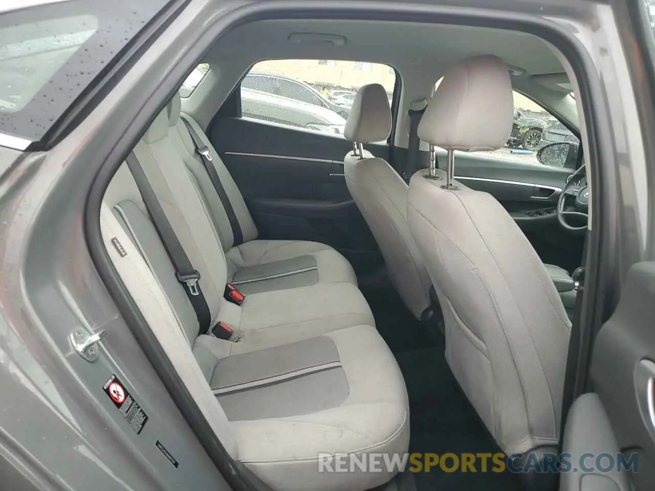 10 fotografías del automóvil dañado 5NPEG4JA6MH092367 HYUNDAI SONATA 2021