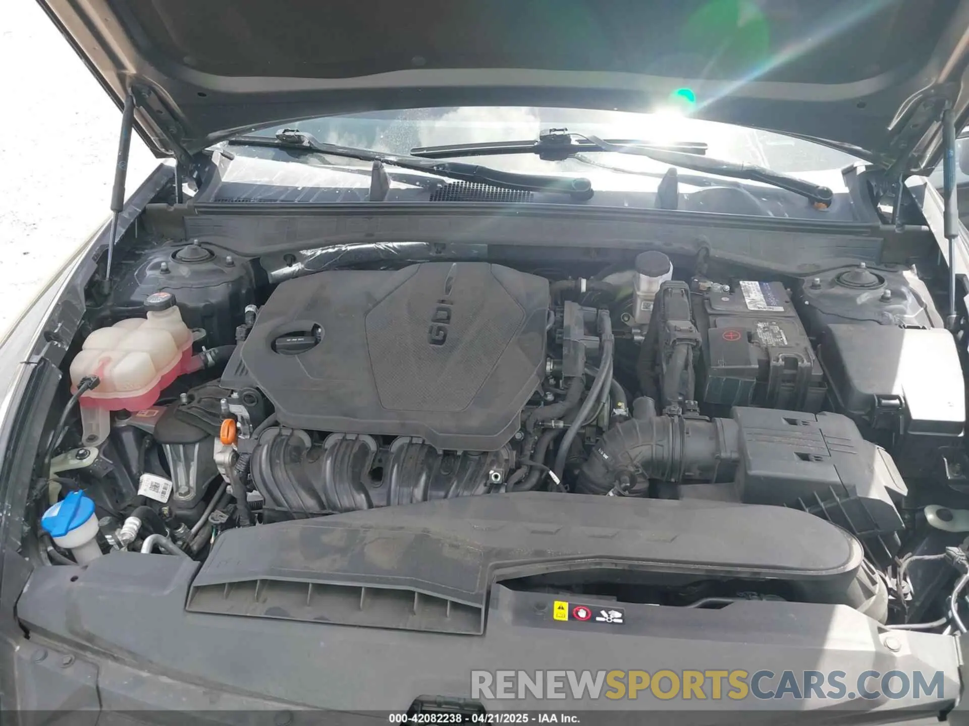 10 fotografías del automóvil dañado 5NPEG4JA6MH105036 HYUNDAI SONATA 2021