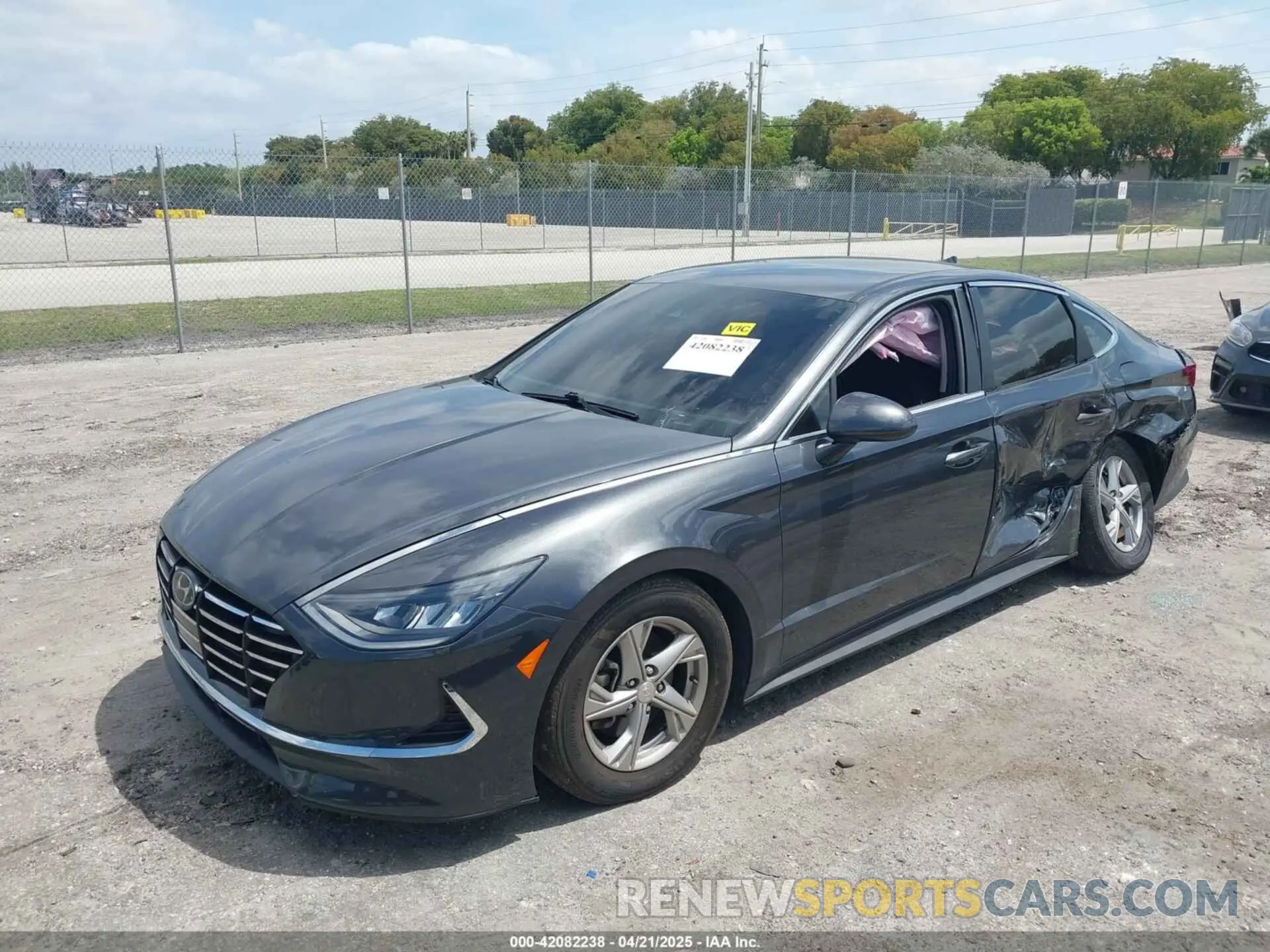 2 fotografías del automóvil dañado 5NPEG4JA6MH105036 HYUNDAI SONATA 2021