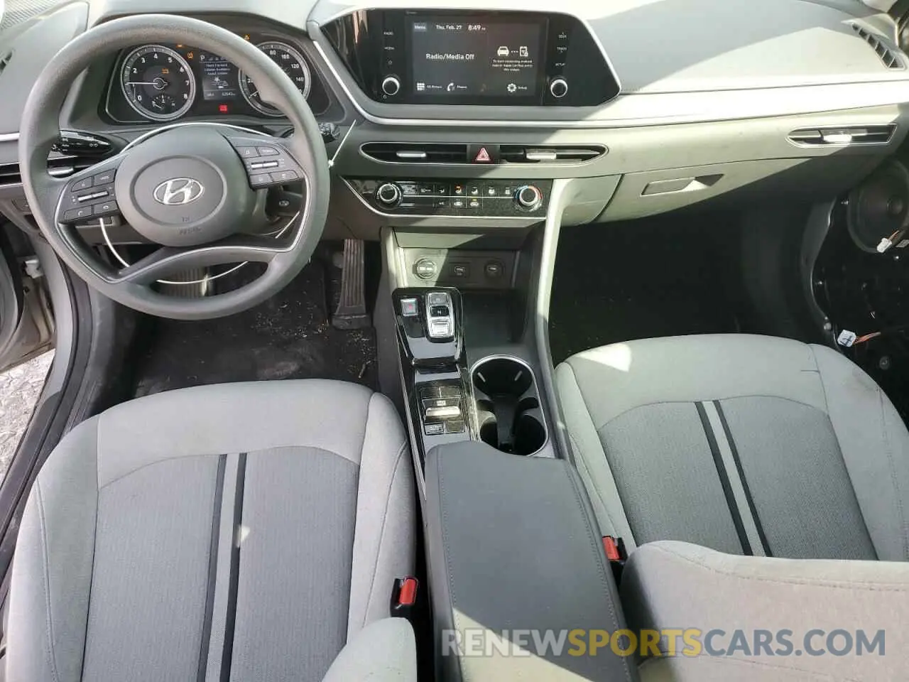 8 fotografías del automóvil dañado 5NPEG4JA6MH109393 HYUNDAI SONATA 2021