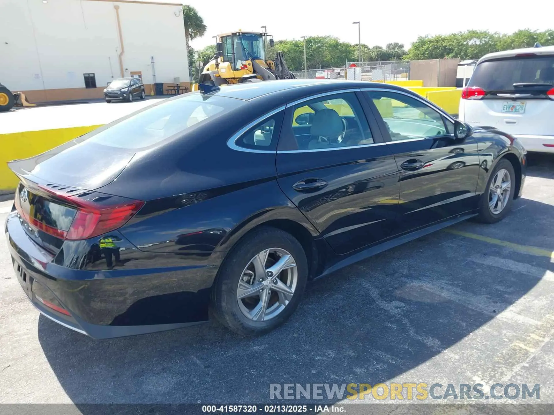 4 fotografías del automóvil dañado 5NPEG4JA7MH065369 HYUNDAI SONATA 2021