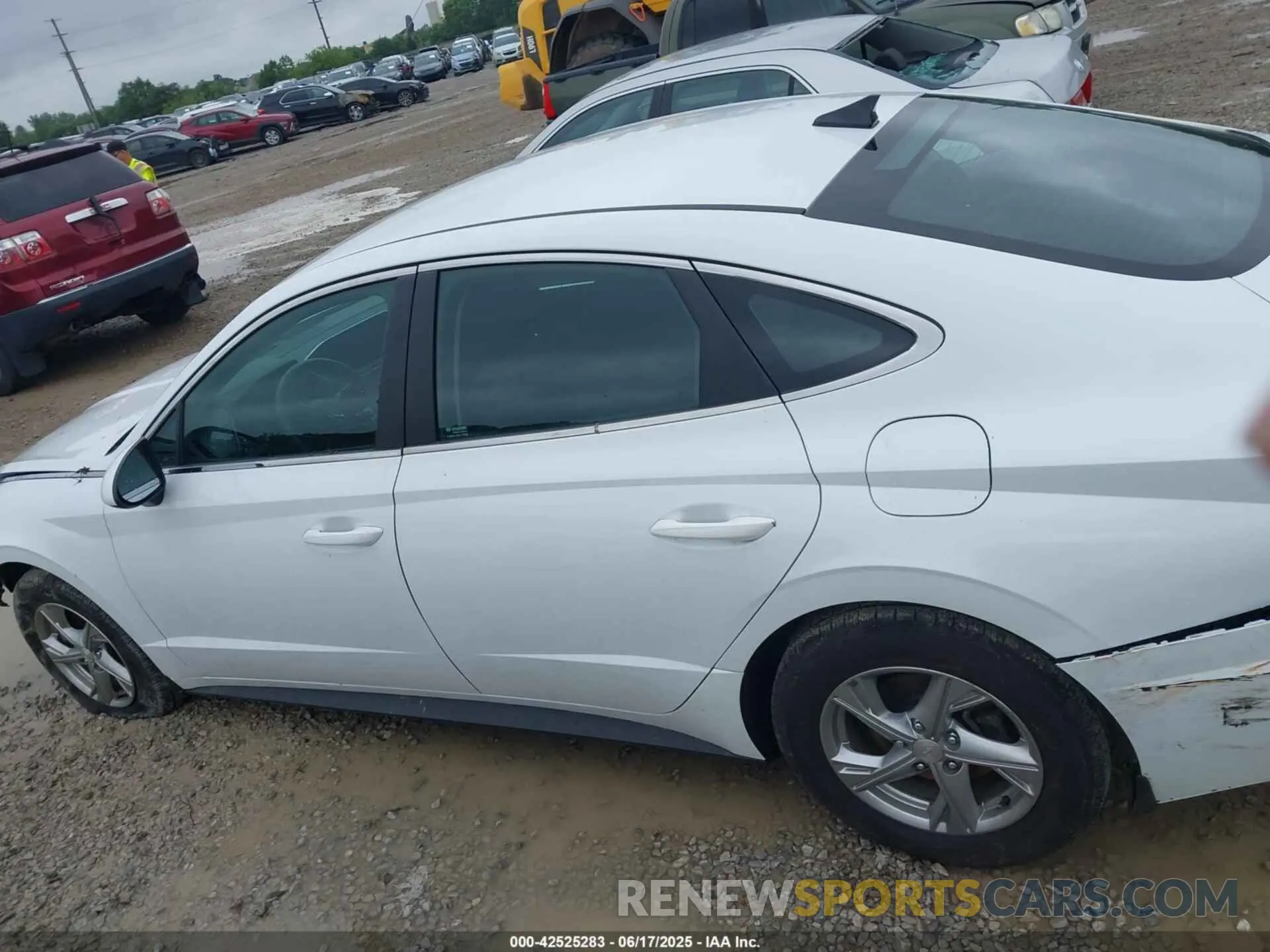 15 fotografías del automóvil dañado 5NPEG4JA7MH071351 HYUNDAI SONATA 2021