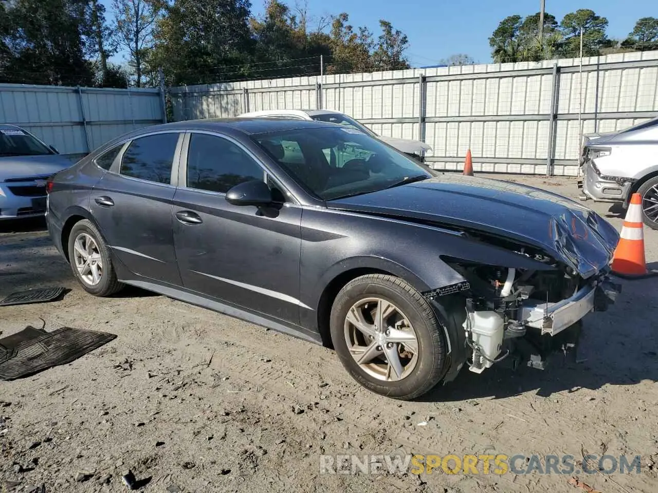 4 fotografías del automóvil dañado 5NPEG4JA7MH101982 HYUNDAI SONATA 2021