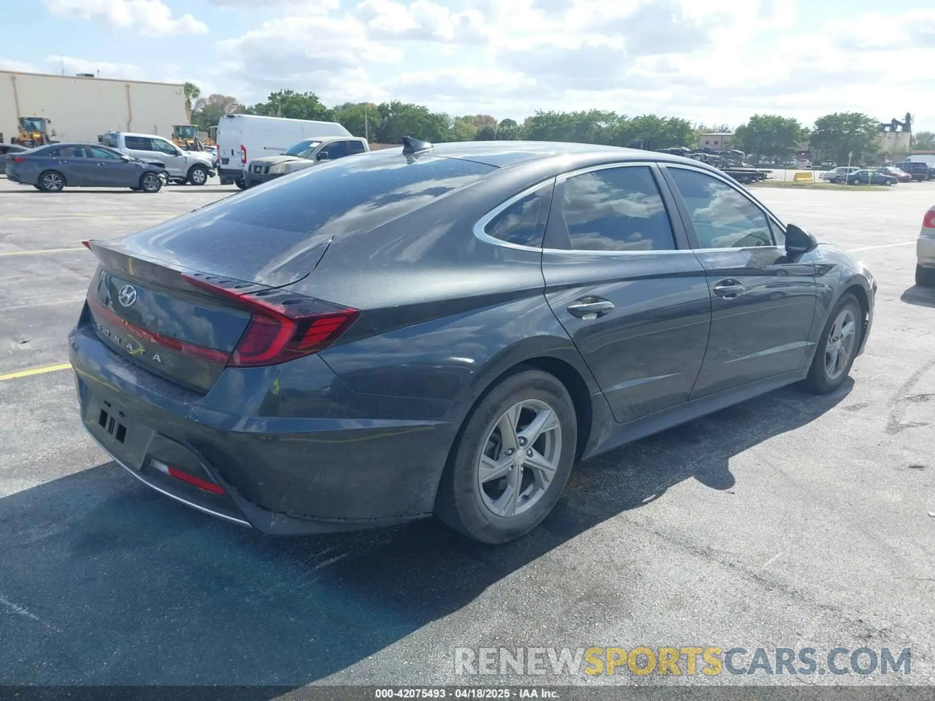 4 fotografías del automóvil dañado 5NPEG4JA7MH119429 HYUNDAI SONATA 2021