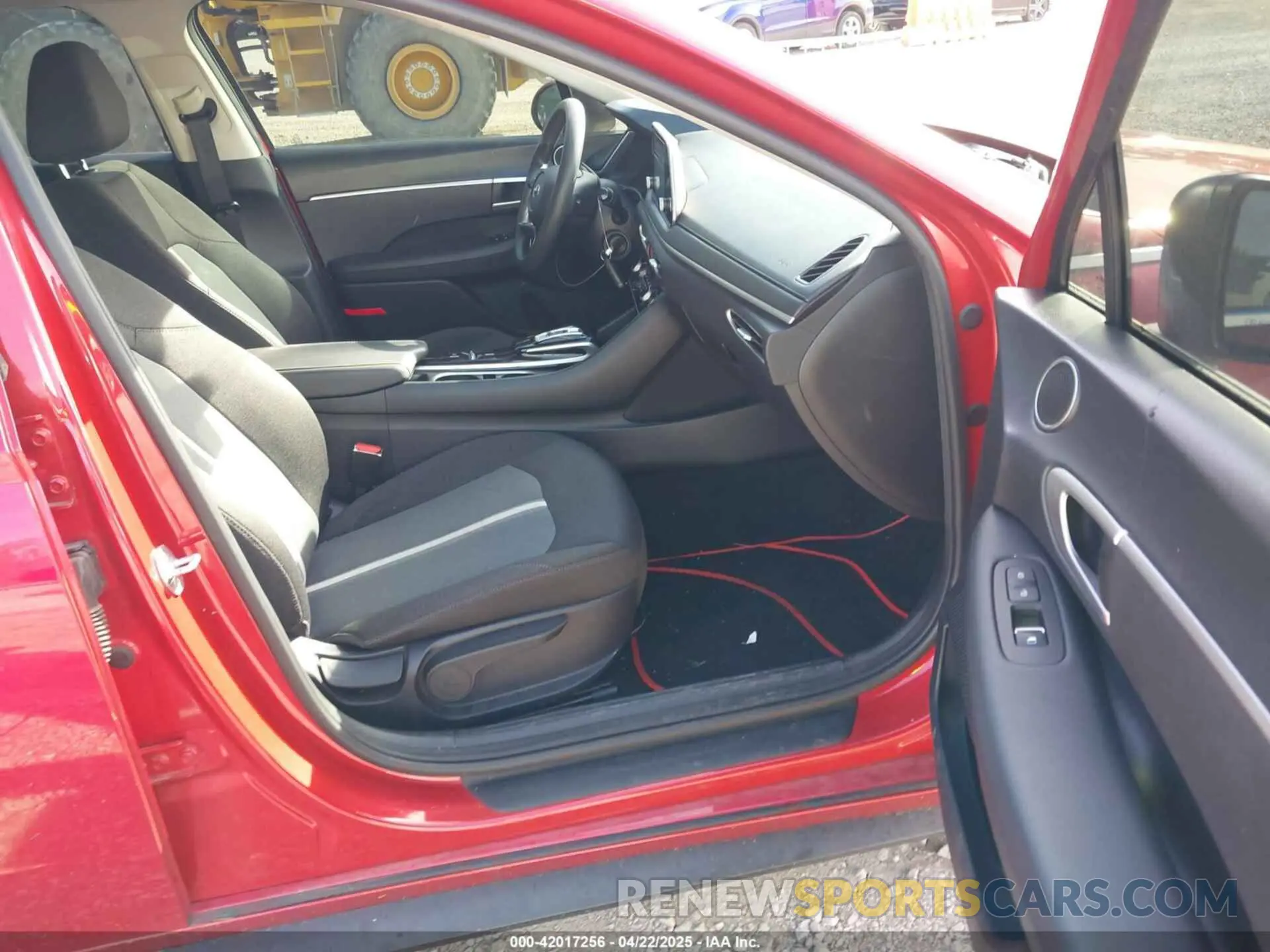 5 fotografías del automóvil dañado 5NPEG4JA9MH075109 HYUNDAI SONATA 2021