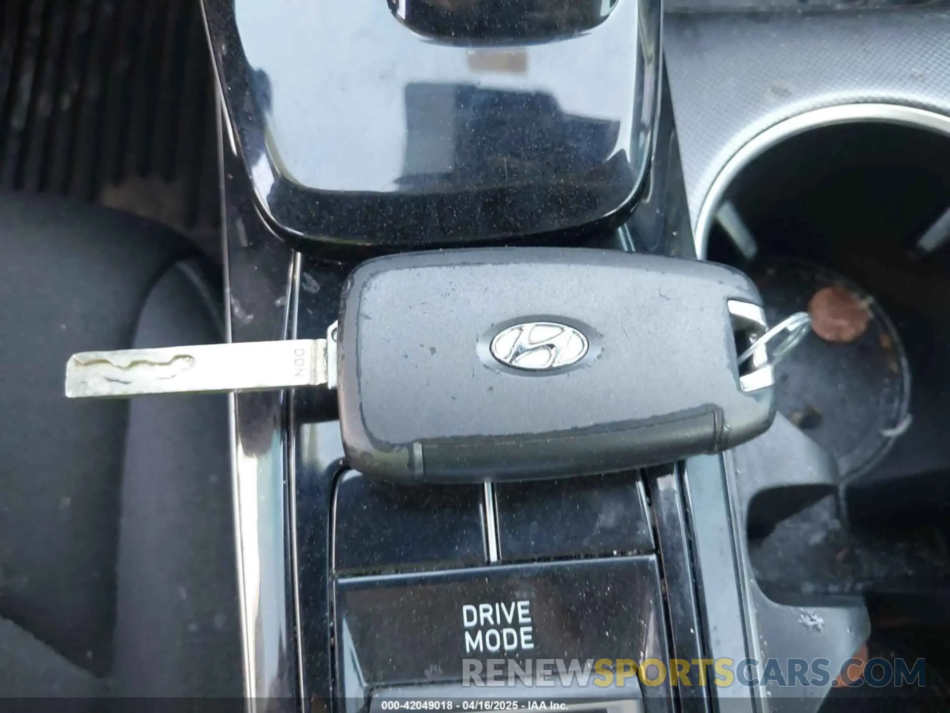11 fotografías del automóvil dañado 5NPEG4JA9MH113342 HYUNDAI SONATA 2021