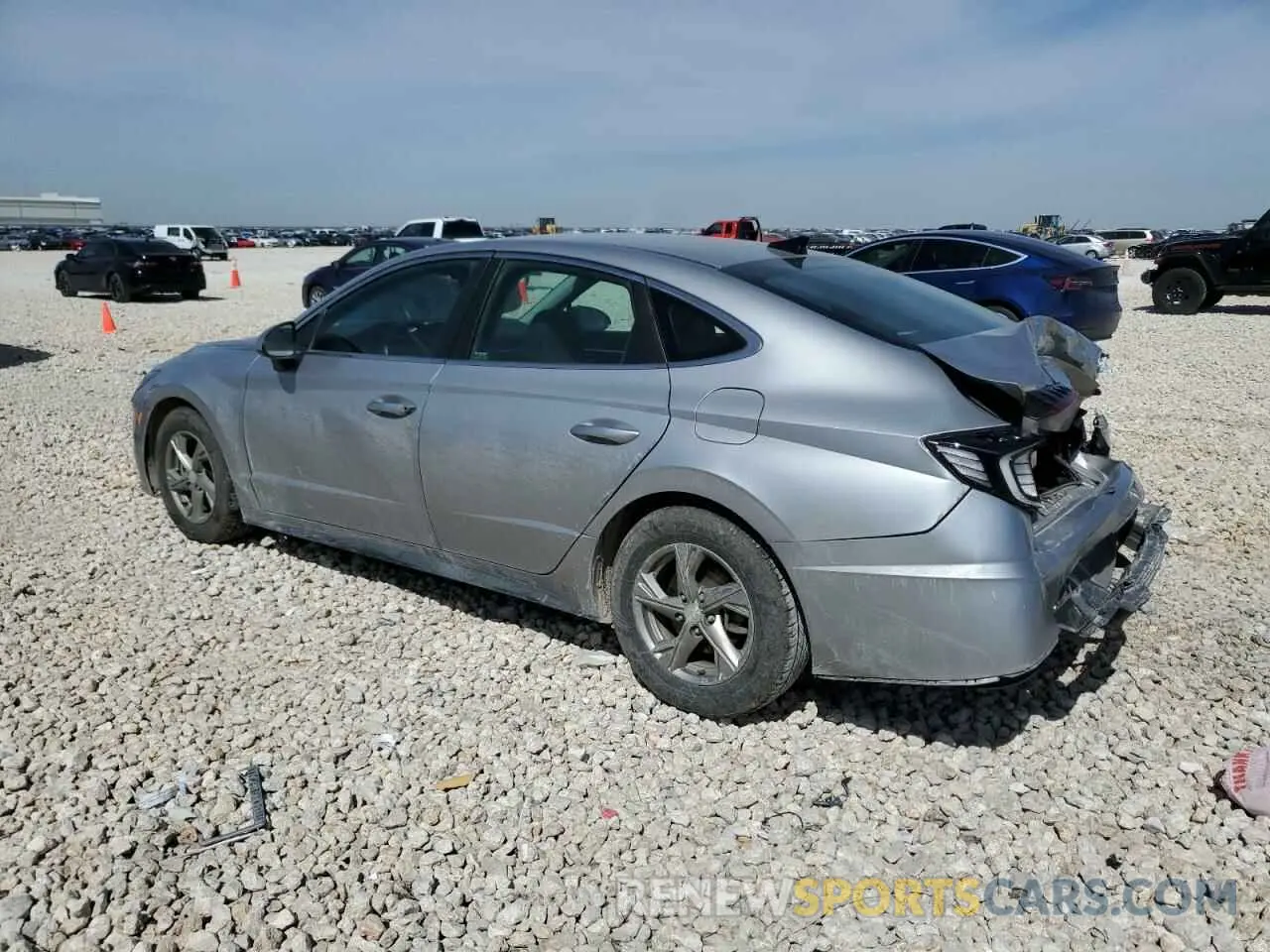 2 fotografías del automóvil dañado 5NPEG4JAXMH107856 HYUNDAI SONATA 2021