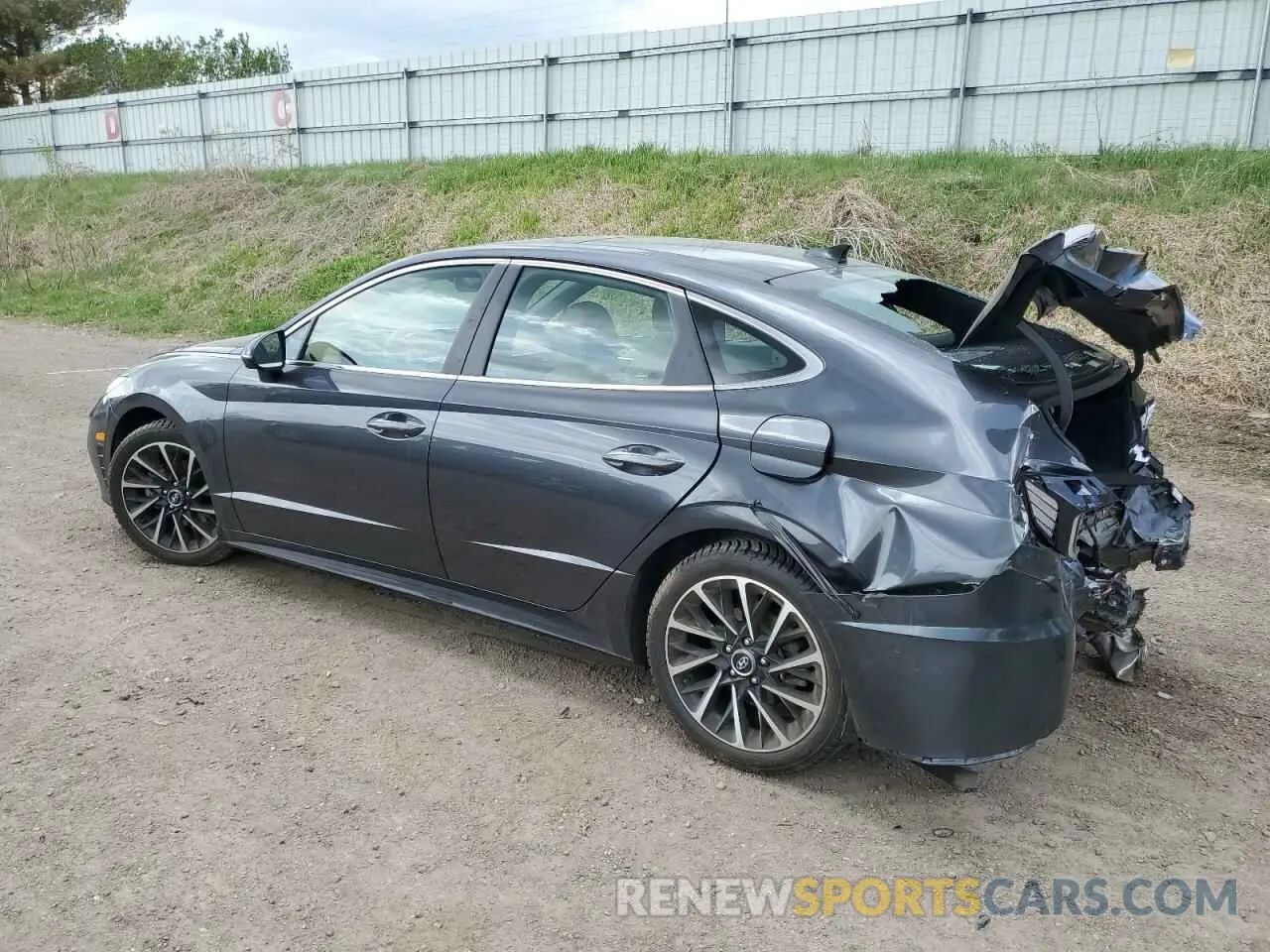 2 fotografías del automóvil dañado 5NPEH4J24MH088078 HYUNDAI SONATA 2021