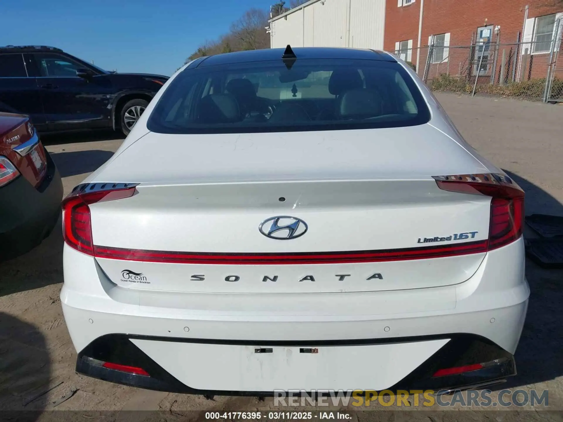 17 fotografías del automóvil dañado 5NPEH4J25MH124862 HYUNDAI SONATA 2021