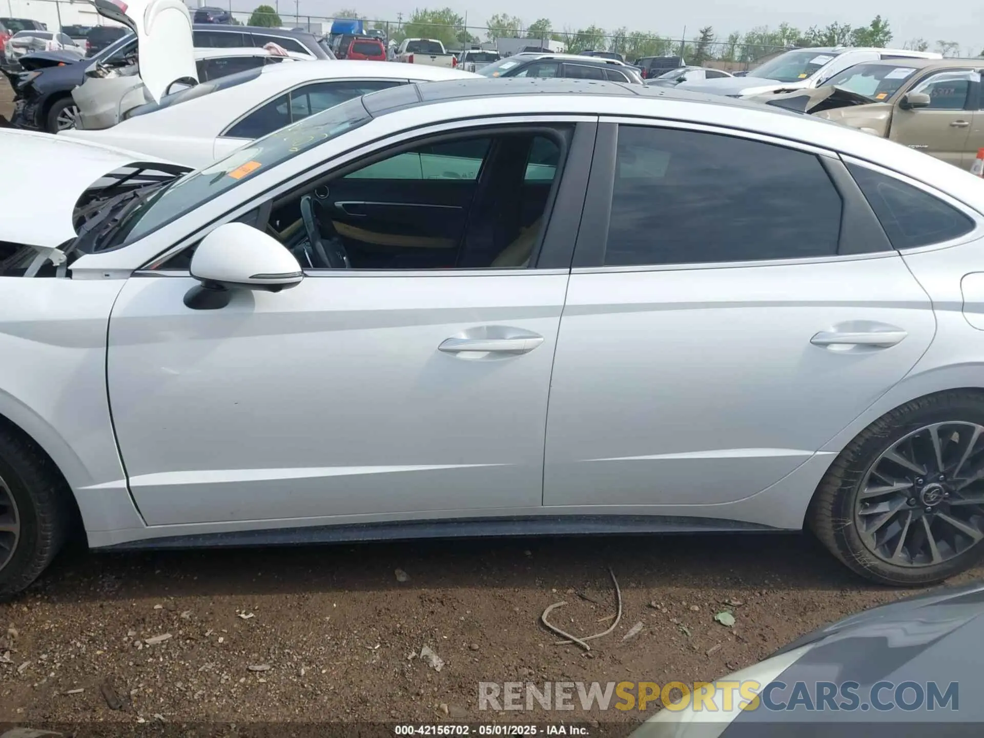 15 fotografías del automóvil dañado 5NPEH4J26MH102515 HYUNDAI SONATA 2021