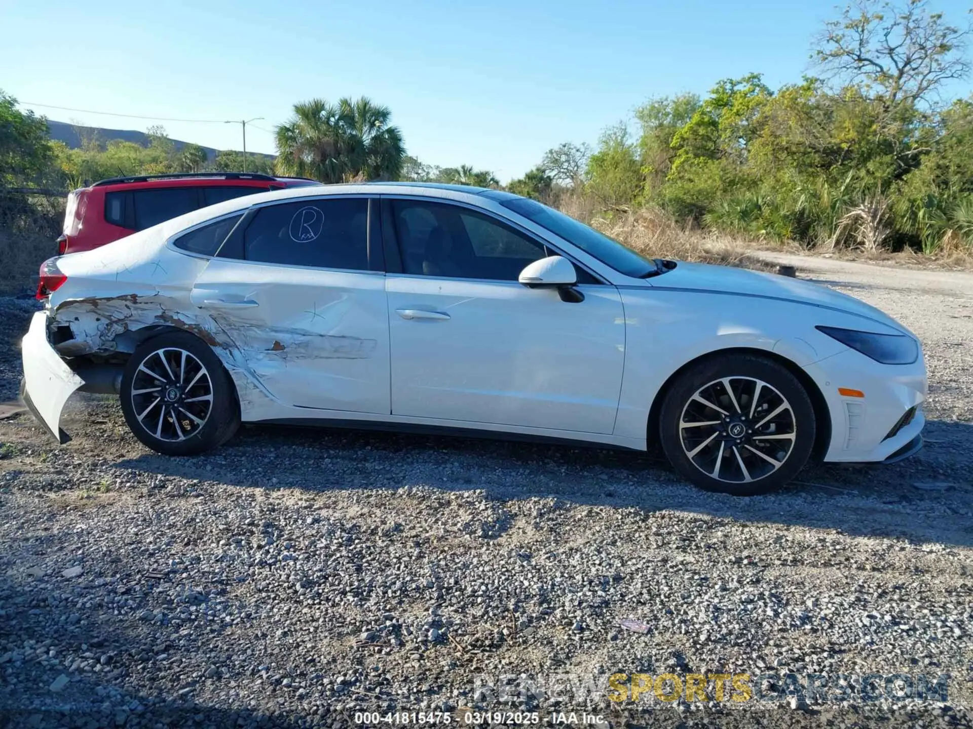 13 fotografías del automóvil dañado 5NPEH4J27MH076071 HYUNDAI SONATA 2021