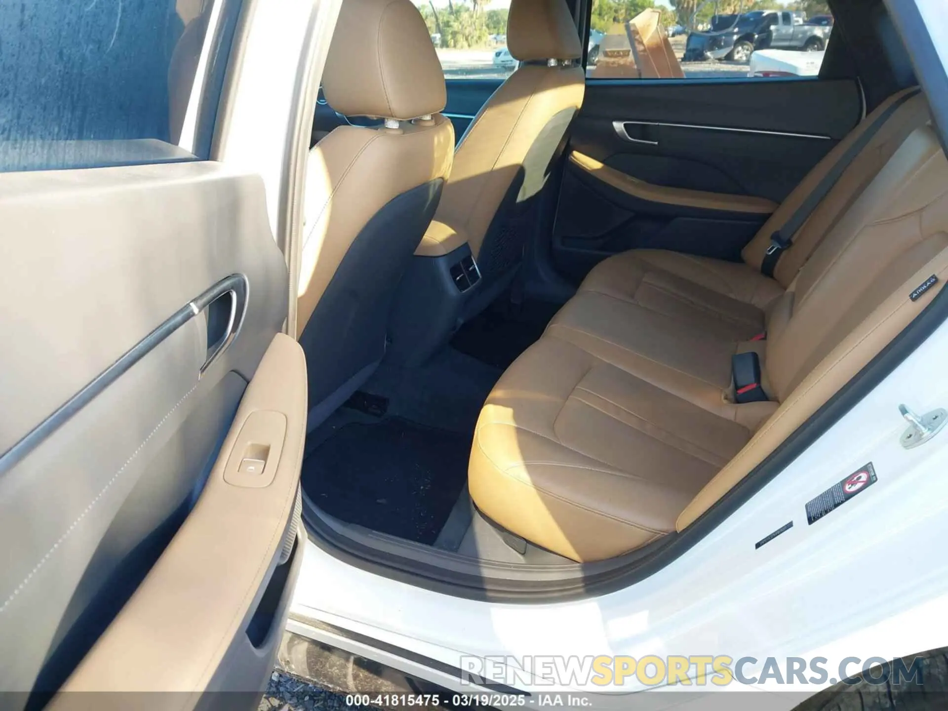 8 fotografías del automóvil dañado 5NPEH4J27MH076071 HYUNDAI SONATA 2021