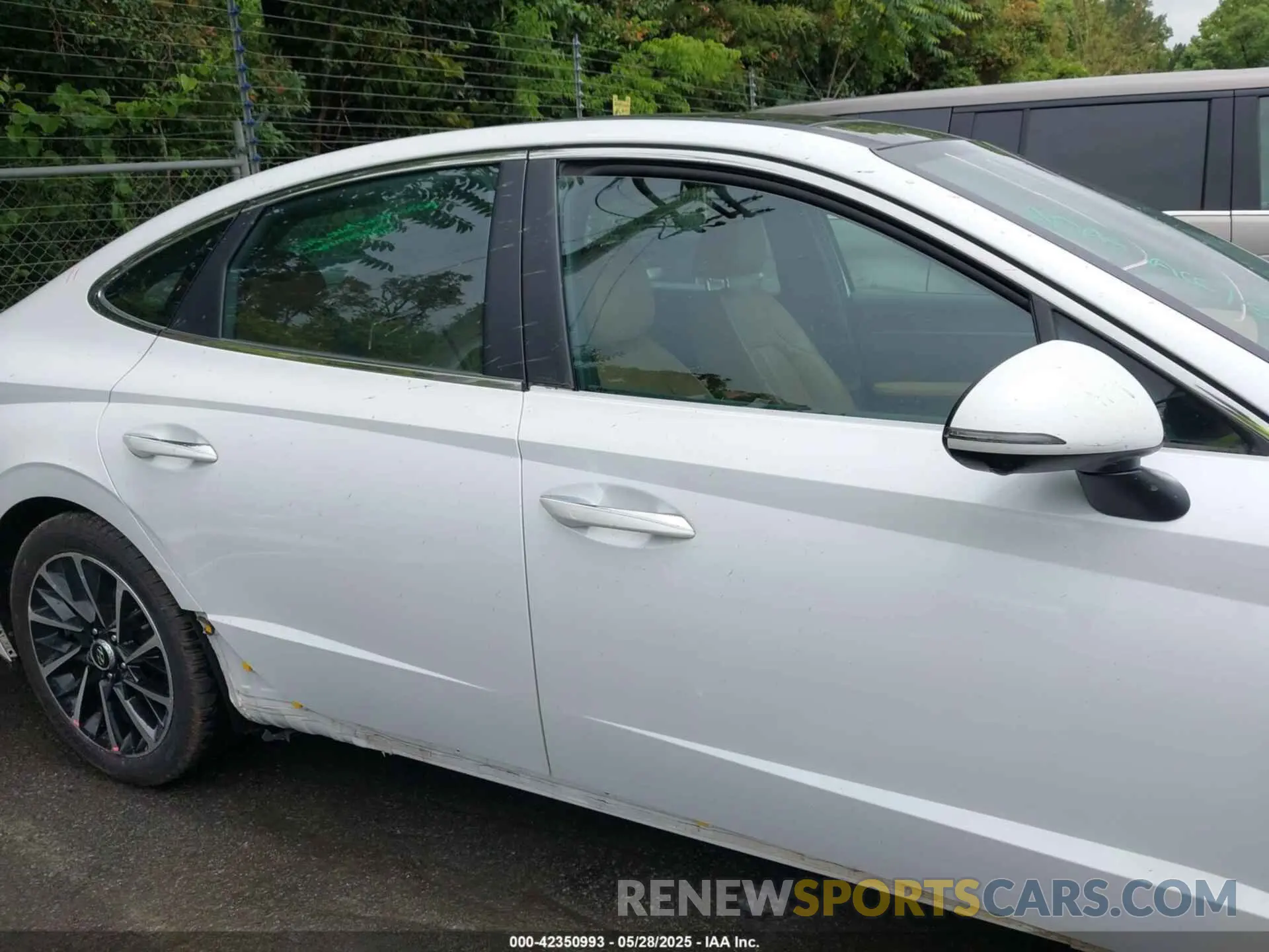 13 fotografías del automóvil dañado 5NPEH4J29MH074774 HYUNDAI SONATA 2021