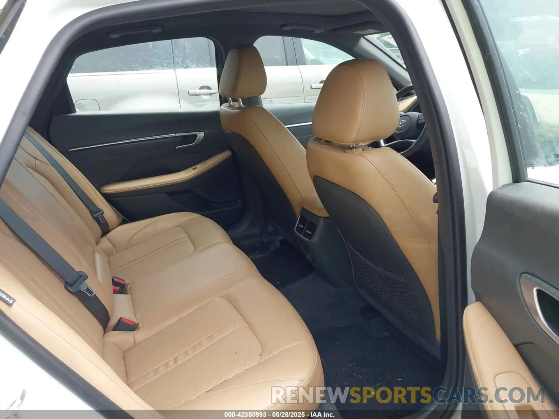 8 fotografías del automóvil dañado 5NPEH4J29MH074774 HYUNDAI SONATA 2021