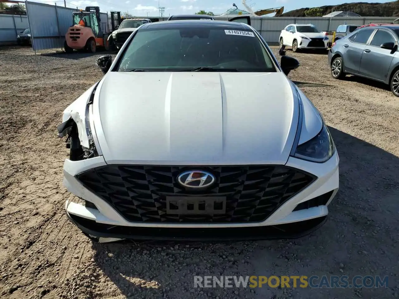 5 fotografías del automóvil dañado 5NPEJ4J21MH081383 HYUNDAI SONATA 2021