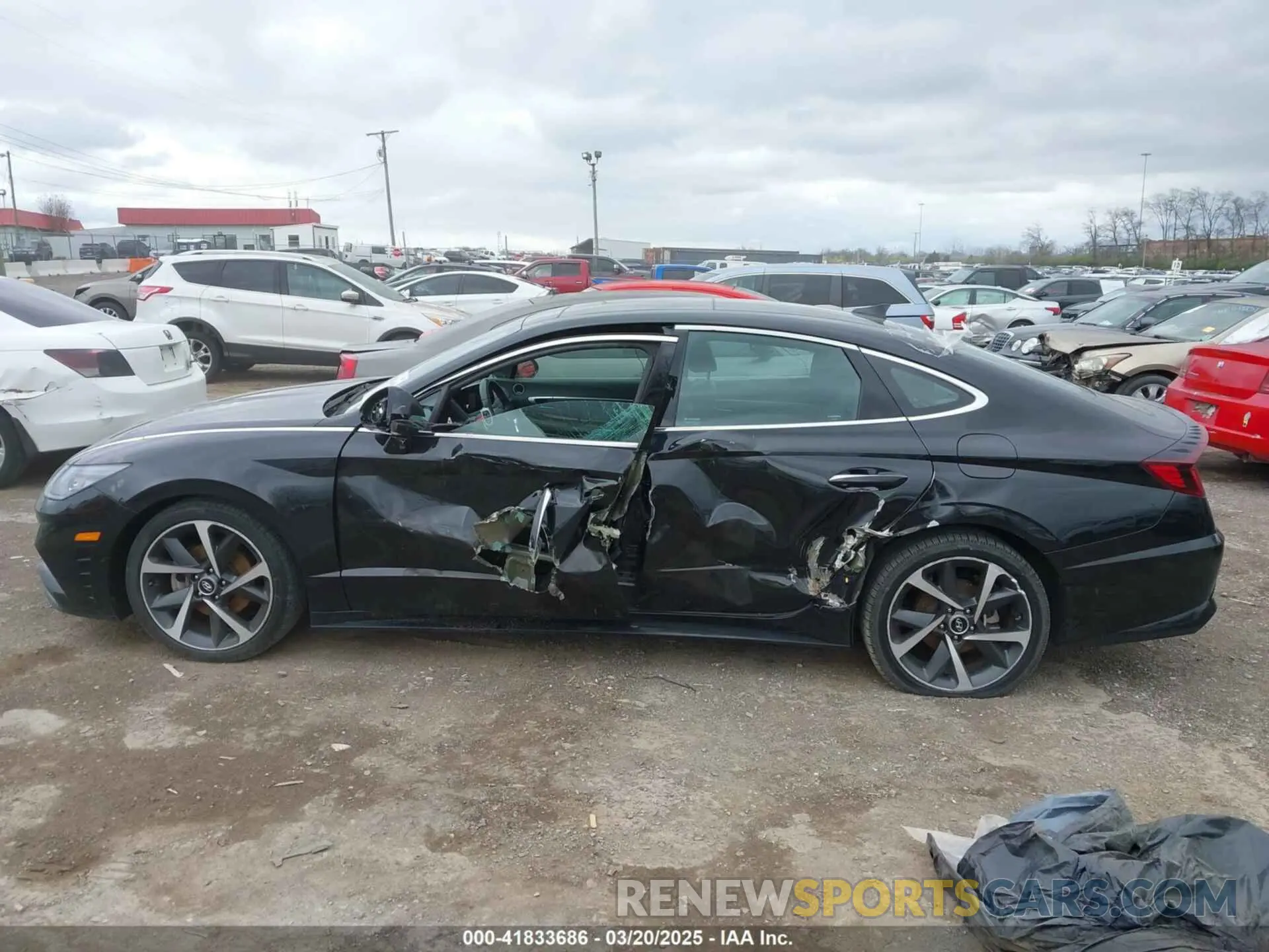 15 fotografías del automóvil dañado 5NPEJ4J21MH111126 HYUNDAI SONATA 2021