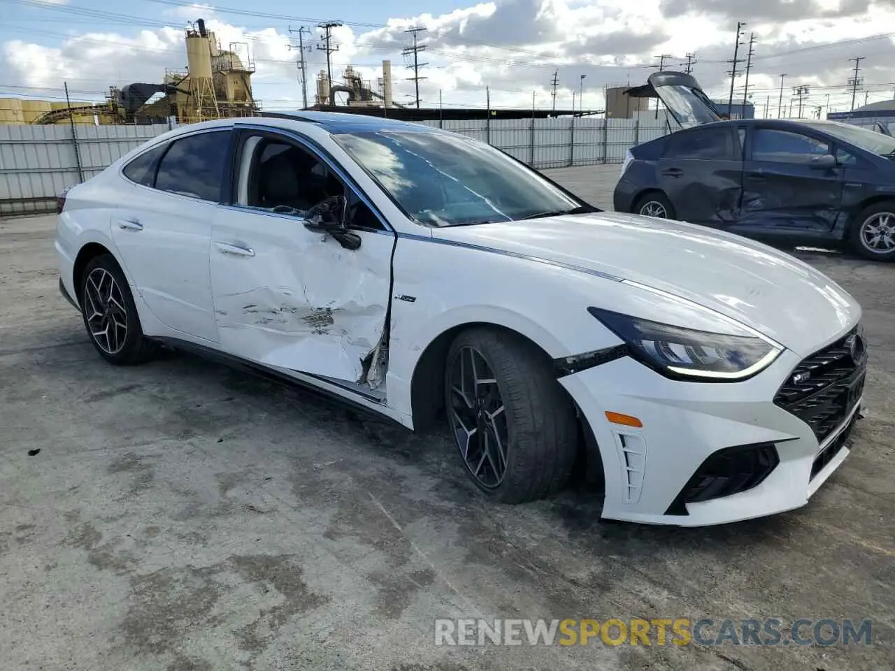 4 fotografías del automóvil dañado 5NPEK4JC6MH117610 HYUNDAI SONATA 2021