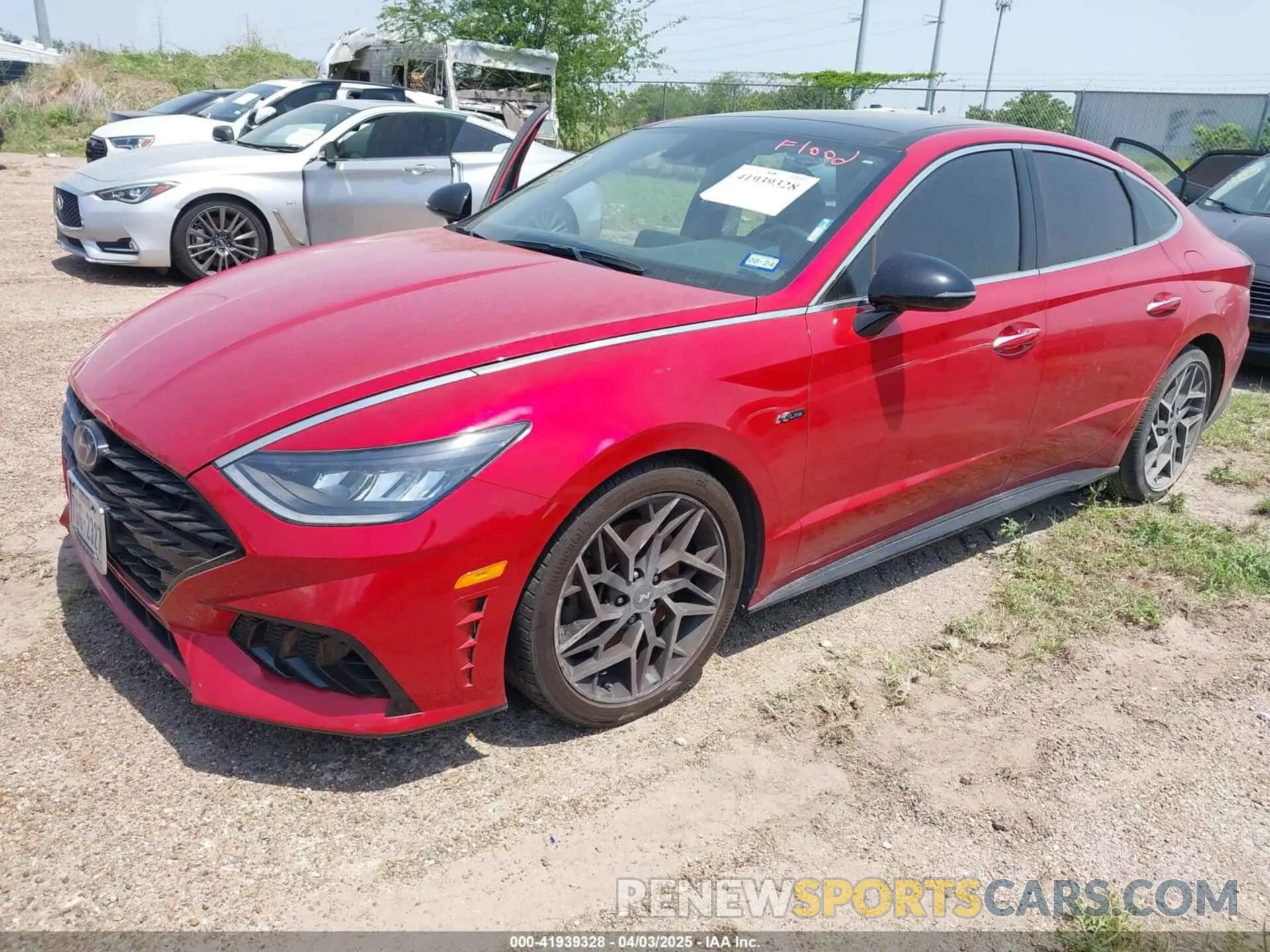 2 fotografías del automóvil dañado 5NPEK4JC8MH105765 HYUNDAI SONATA 2021