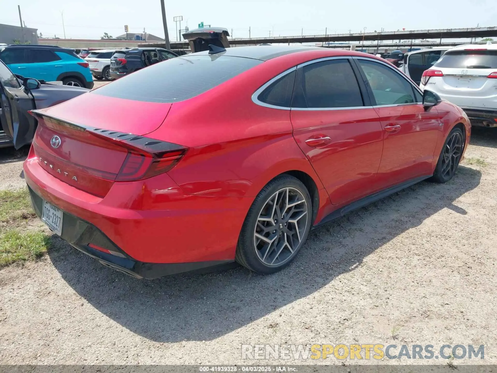 4 fotografías del automóvil dañado 5NPEK4JC8MH105765 HYUNDAI SONATA 2021