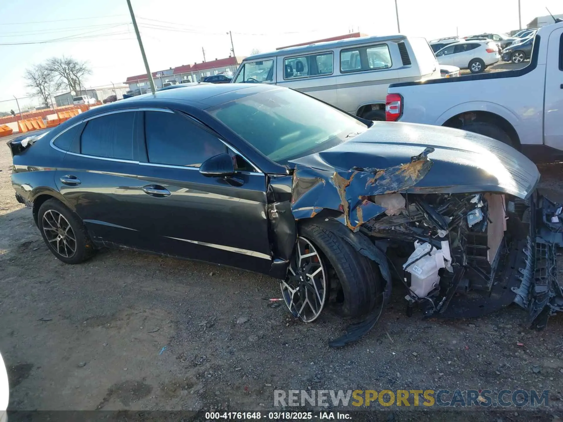 14 fotografías del automóvil dañado 5NPEK4JC8MH130584 HYUNDAI SONATA 2021