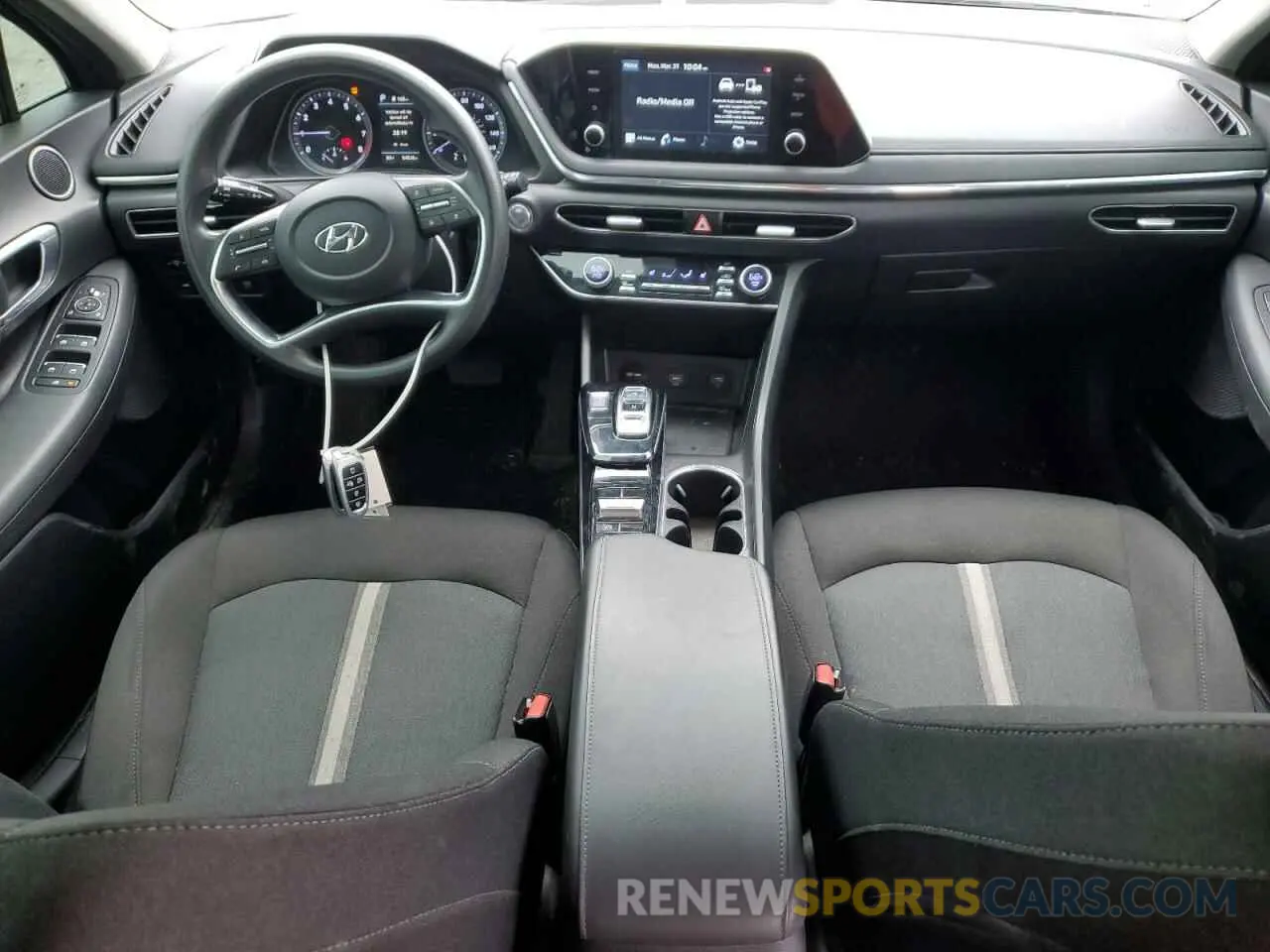 8 fotografías del automóvil dañado 5NPEL4JA2MH069387 HYUNDAI SONATA 2021