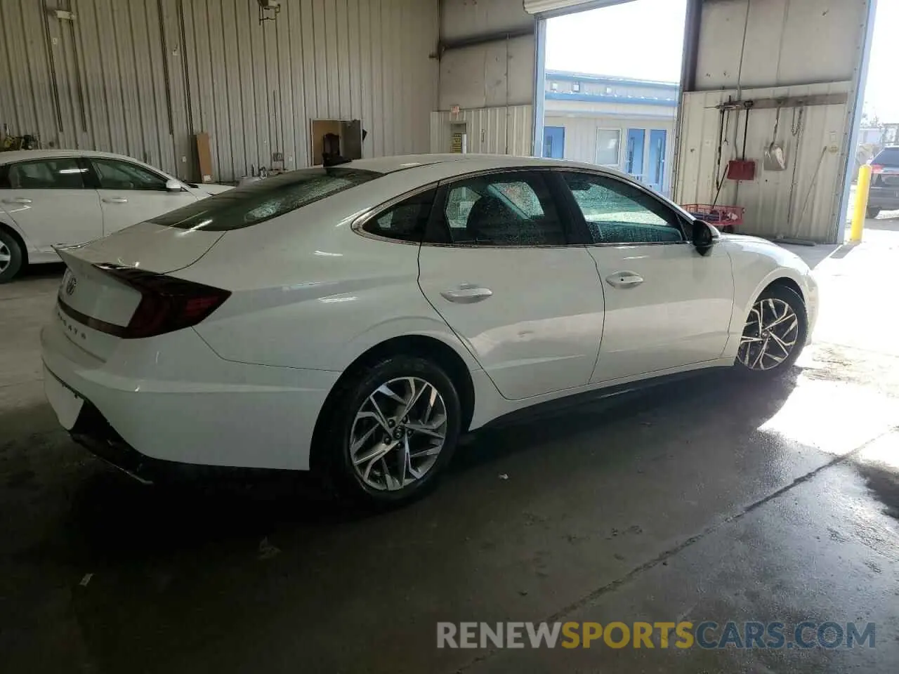3 fotografías del automóvil dañado 5NPEL4JA2MH102520 HYUNDAI SONATA 2021