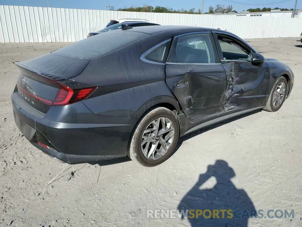 3 fotografías del automóvil dañado 5NPEL4JA5MH071232 HYUNDAI SONATA 2021