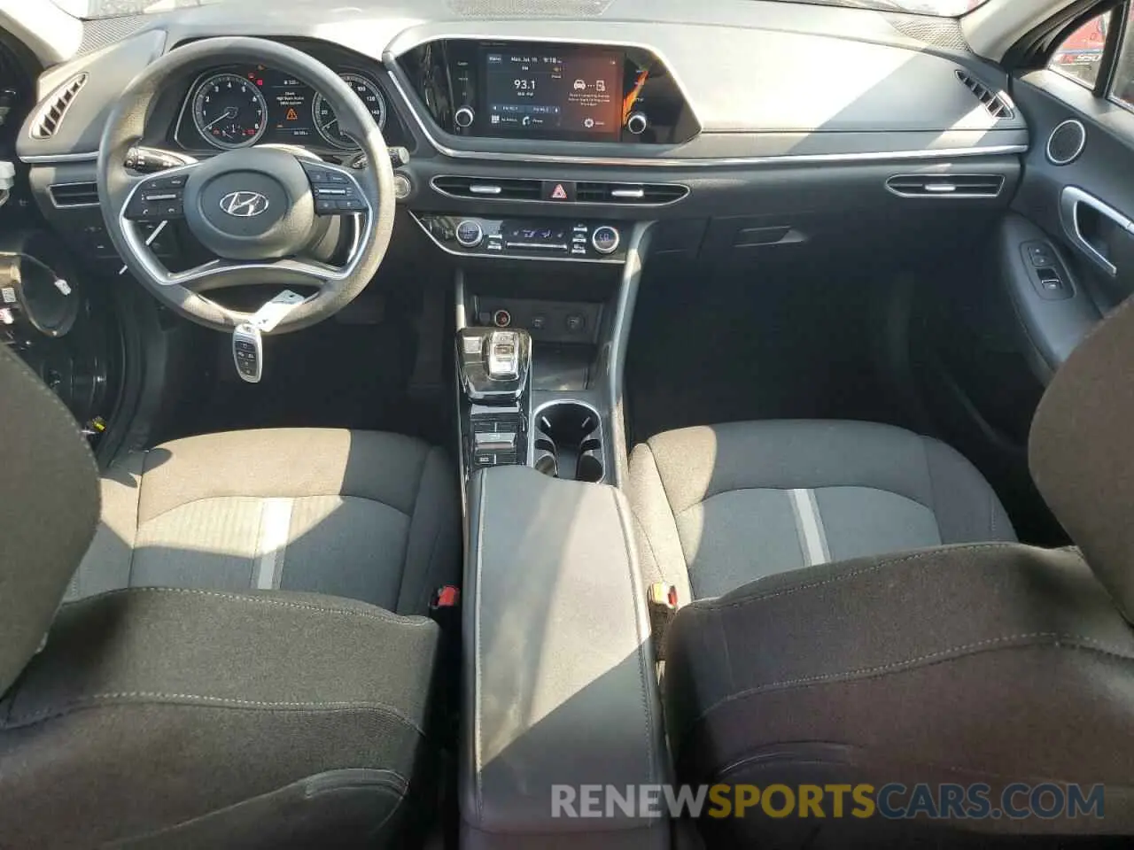 8 fotografías del automóvil dañado 5NPEL4JA5MH098558 HYUNDAI SONATA 2021