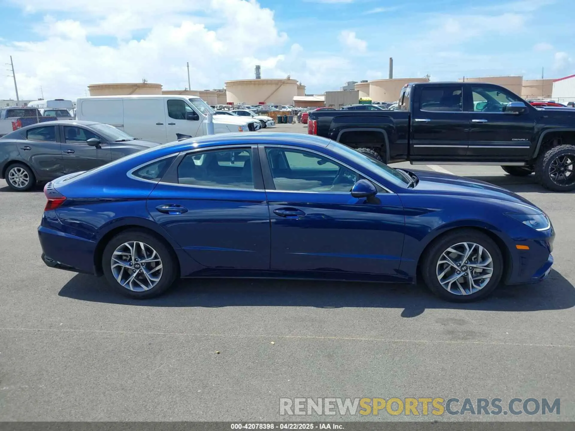 13 fotografías del automóvil dañado 5NPEL4JA9MH086333 HYUNDAI SONATA 2021