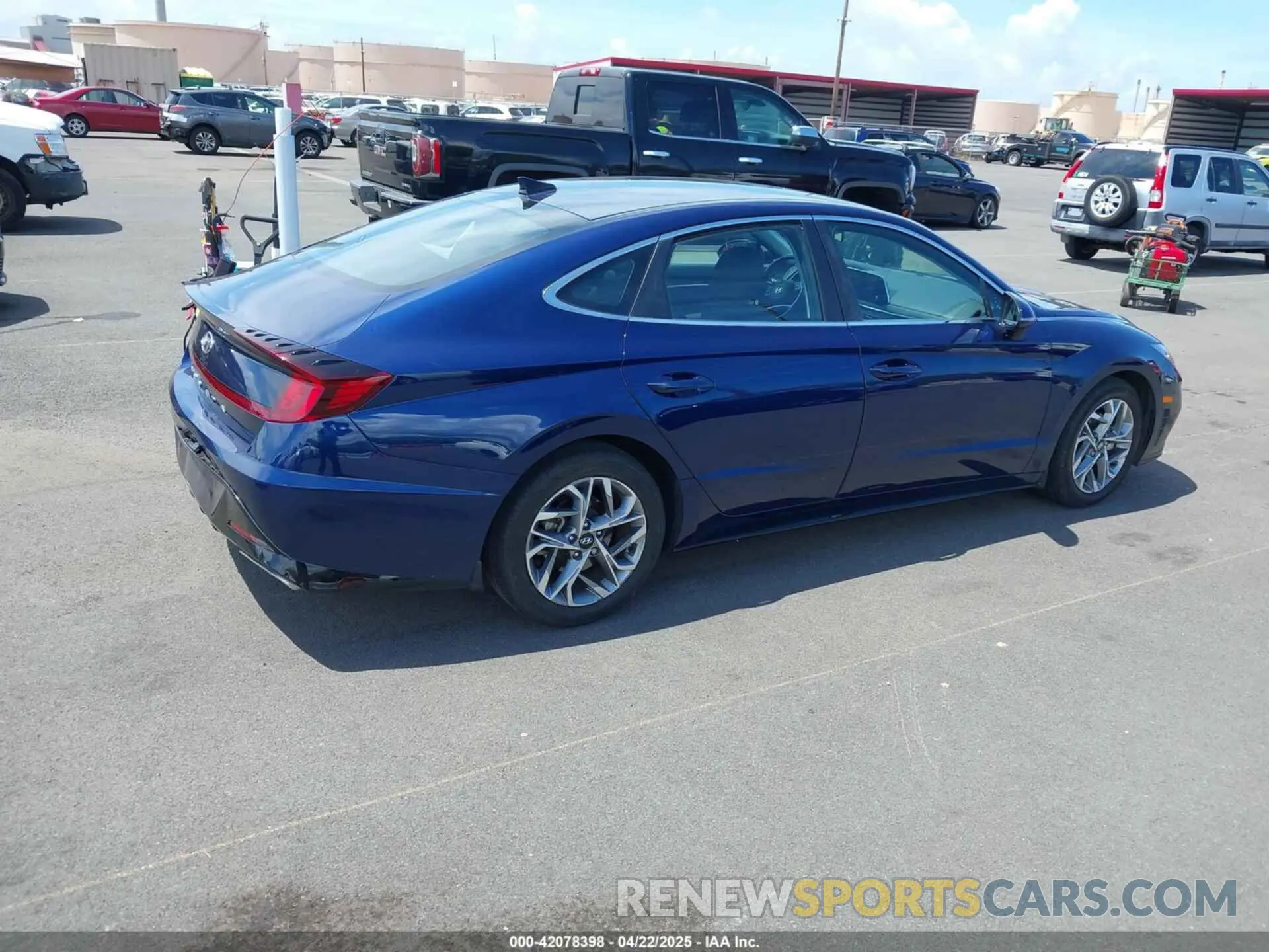 4 fotografías del automóvil dañado 5NPEL4JA9MH086333 HYUNDAI SONATA 2021