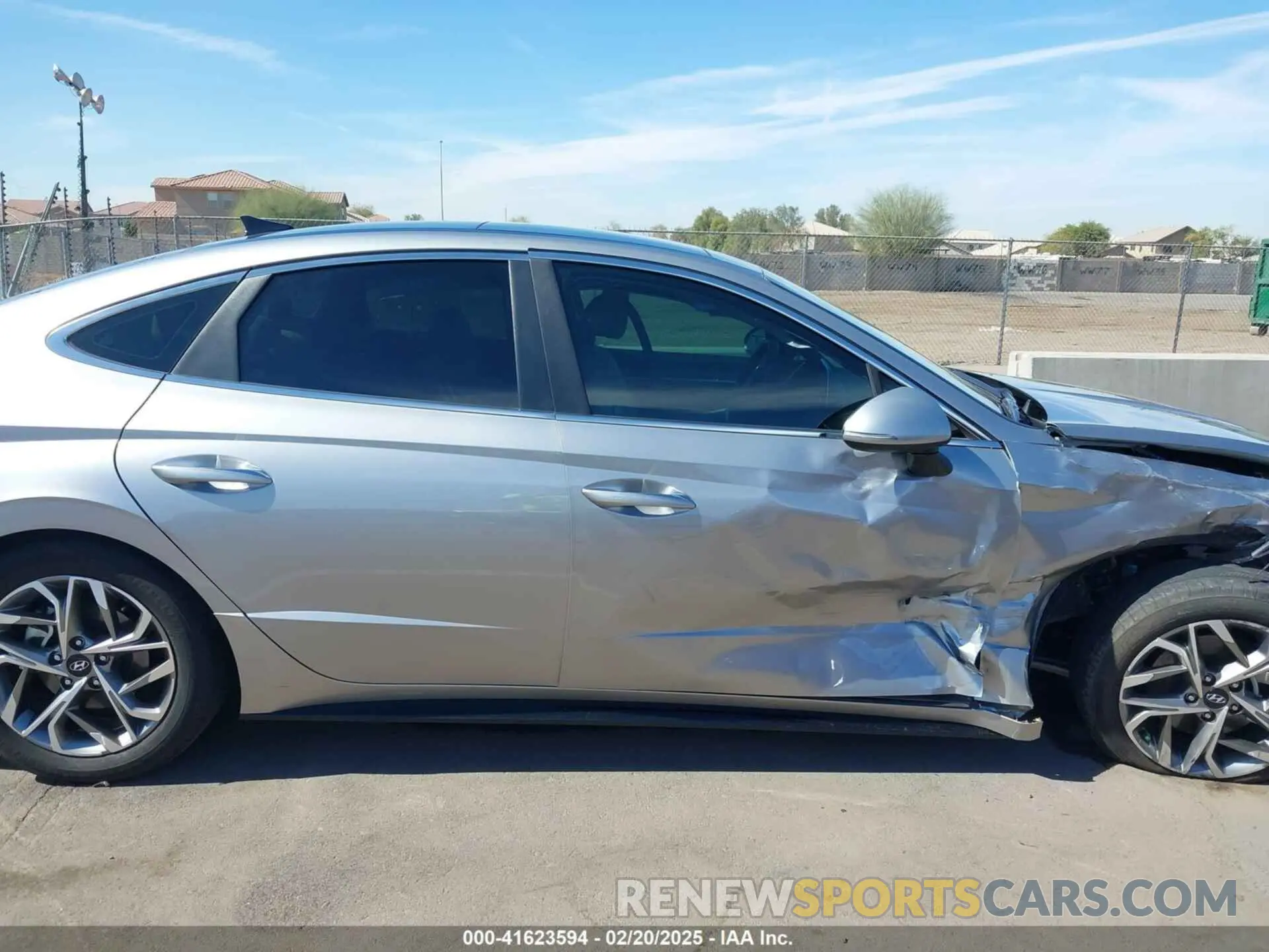13 fotografías del automóvil dañado KMHL14JA1MA159792 HYUNDAI SONATA 2021