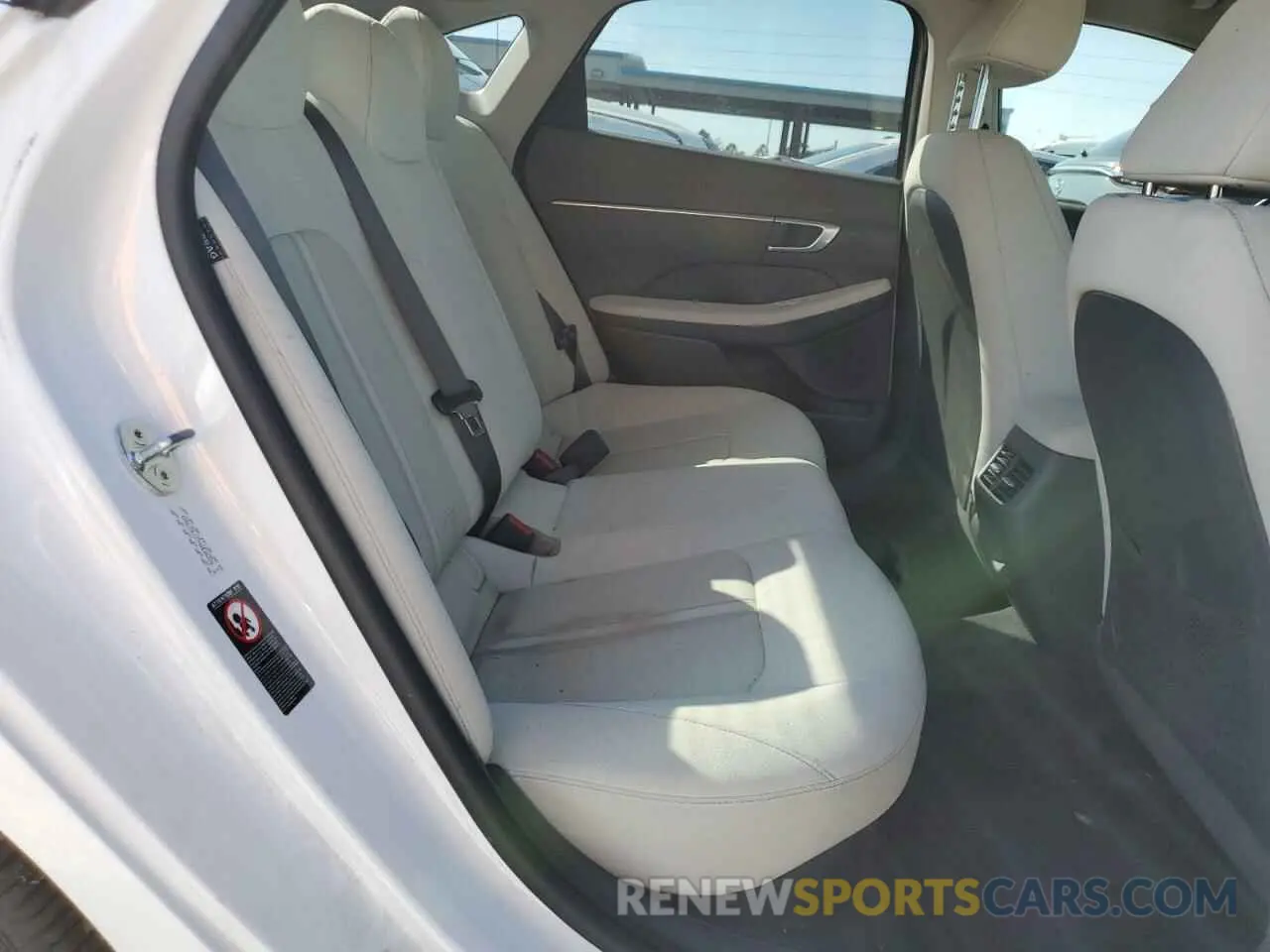 10 fotografías del automóvil dañado KMHL24JJ7MA030226 HYUNDAI SONATA 2021