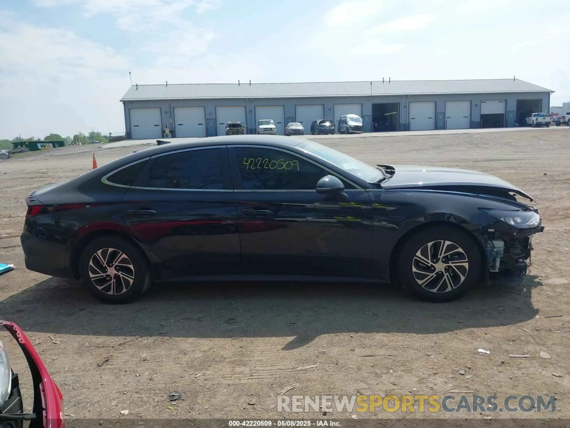 12 fotografías del automóvil dañado KMHL24JJ9MA033161 HYUNDAI SONATA 2021