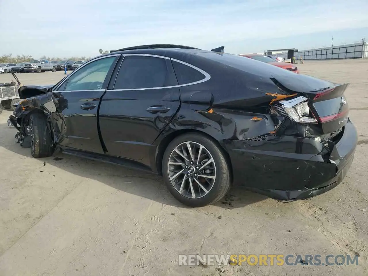 2 fotografías del automóvil dañado KMHL34J20MA156062 HYUNDAI SONATA 2021