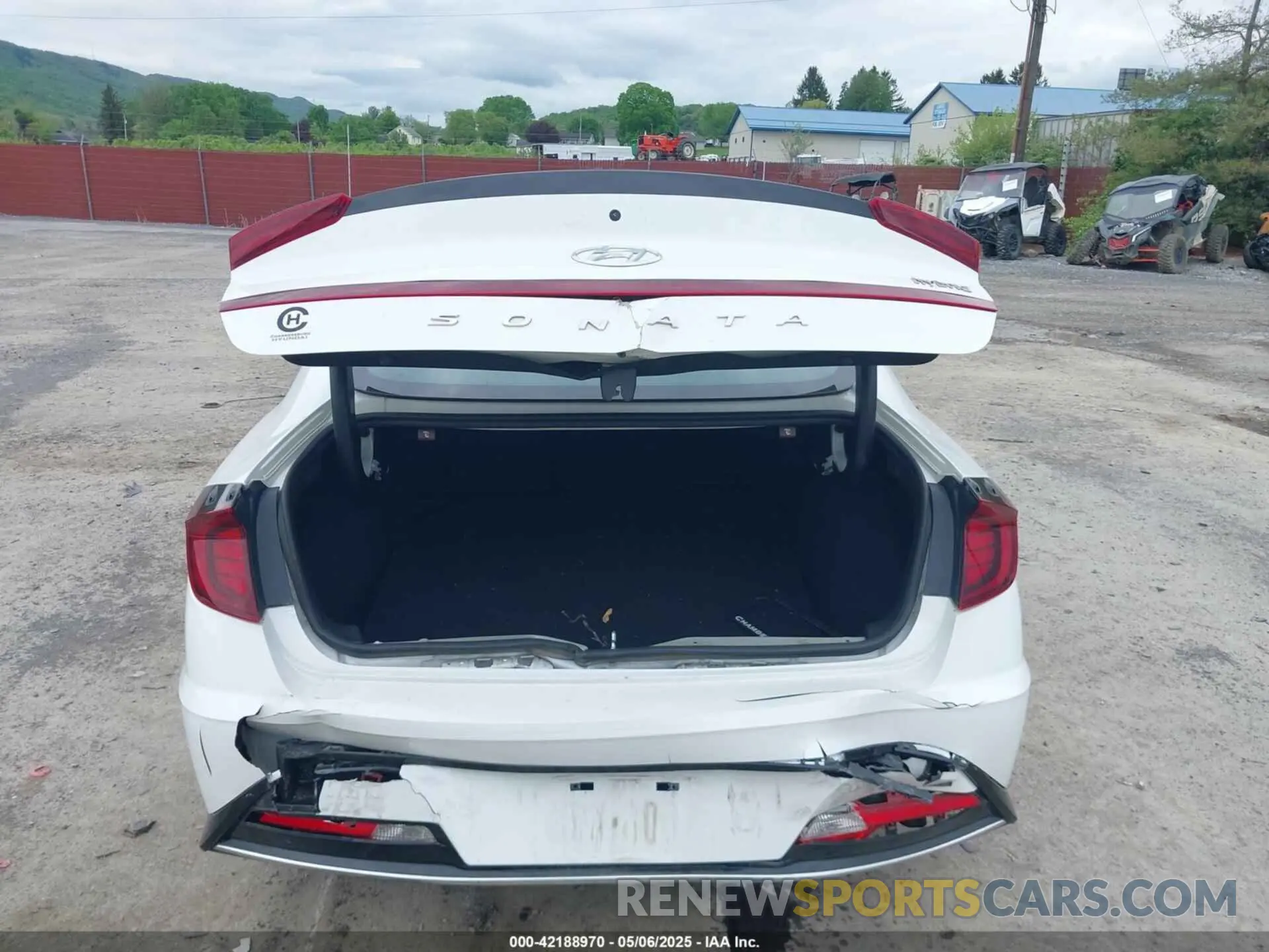 16 fotografías del automóvil dañado KMHL34JJ8MA033861 HYUNDAI SONATA 2021