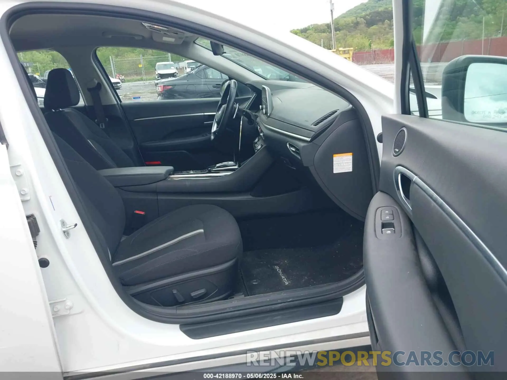 5 fotografías del automóvil dañado KMHL34JJ8MA033861 HYUNDAI SONATA 2021