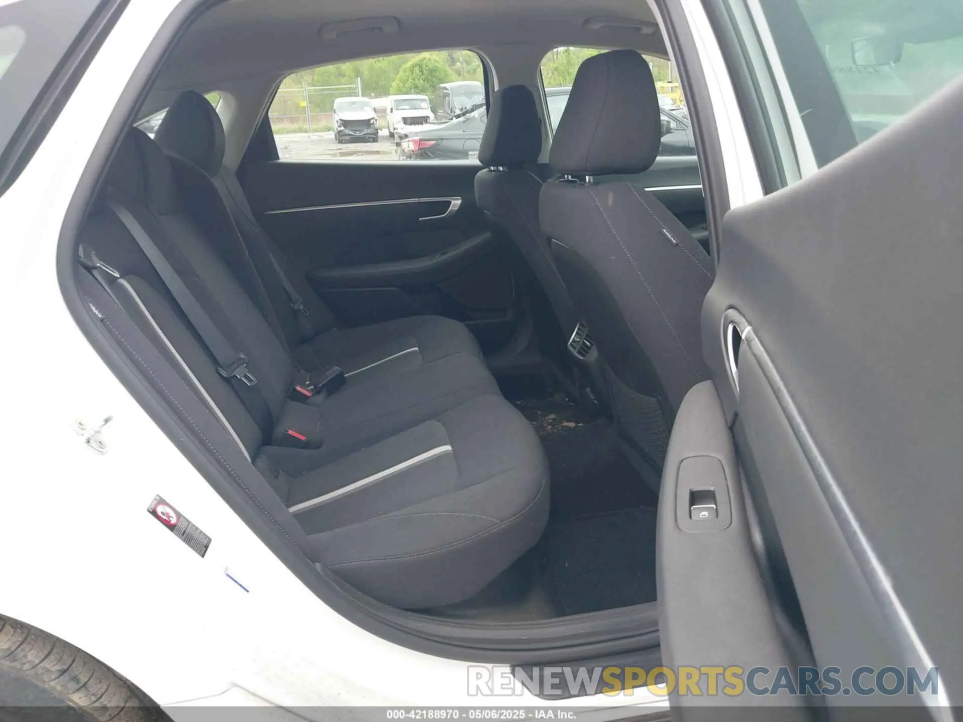 8 fotografías del automóvil dañado KMHL34JJ8MA033861 HYUNDAI SONATA 2021