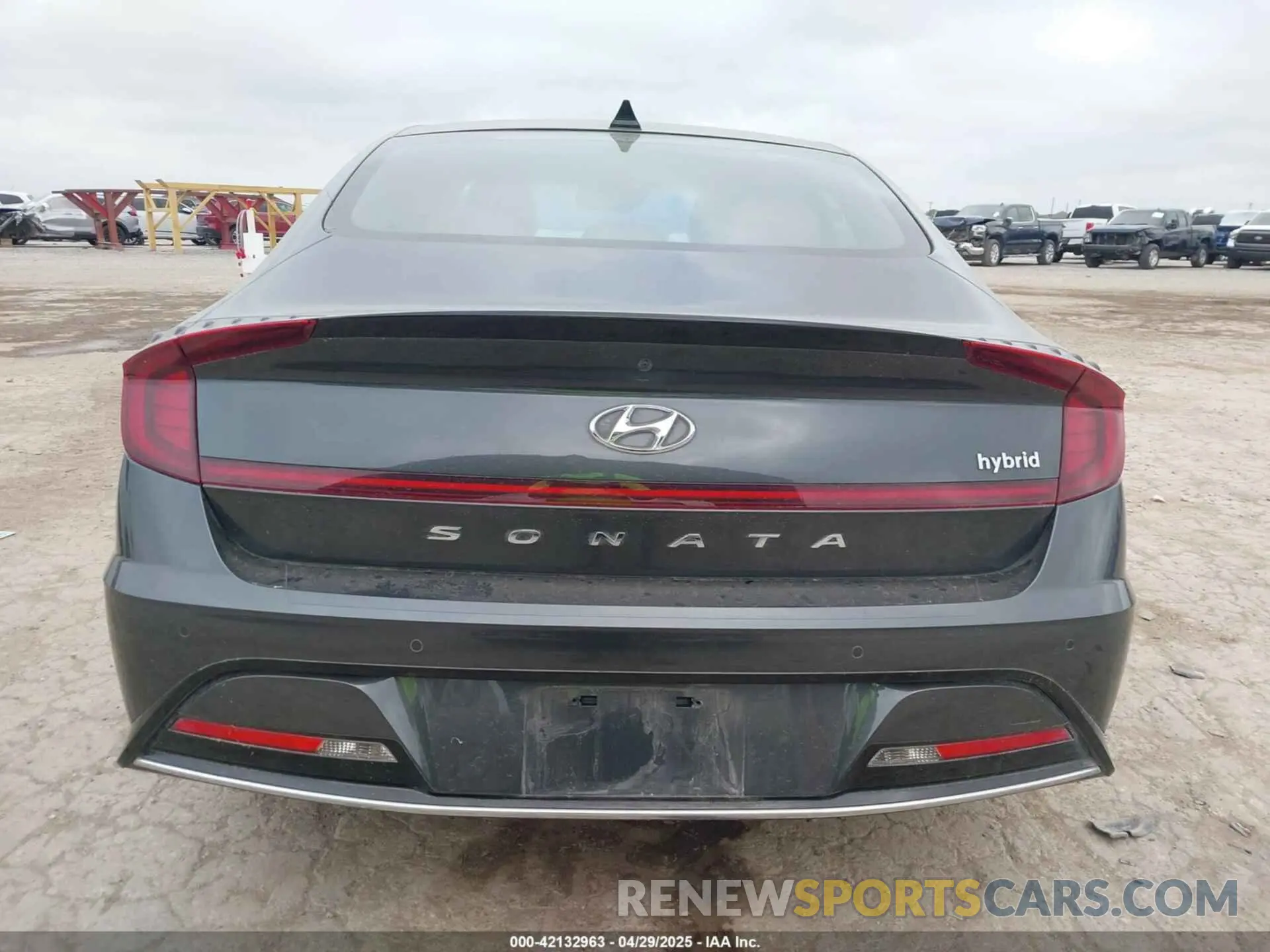 17 fotografías del automóvil dañado KMHL54JJ9MA027089 HYUNDAI SONATA 2021